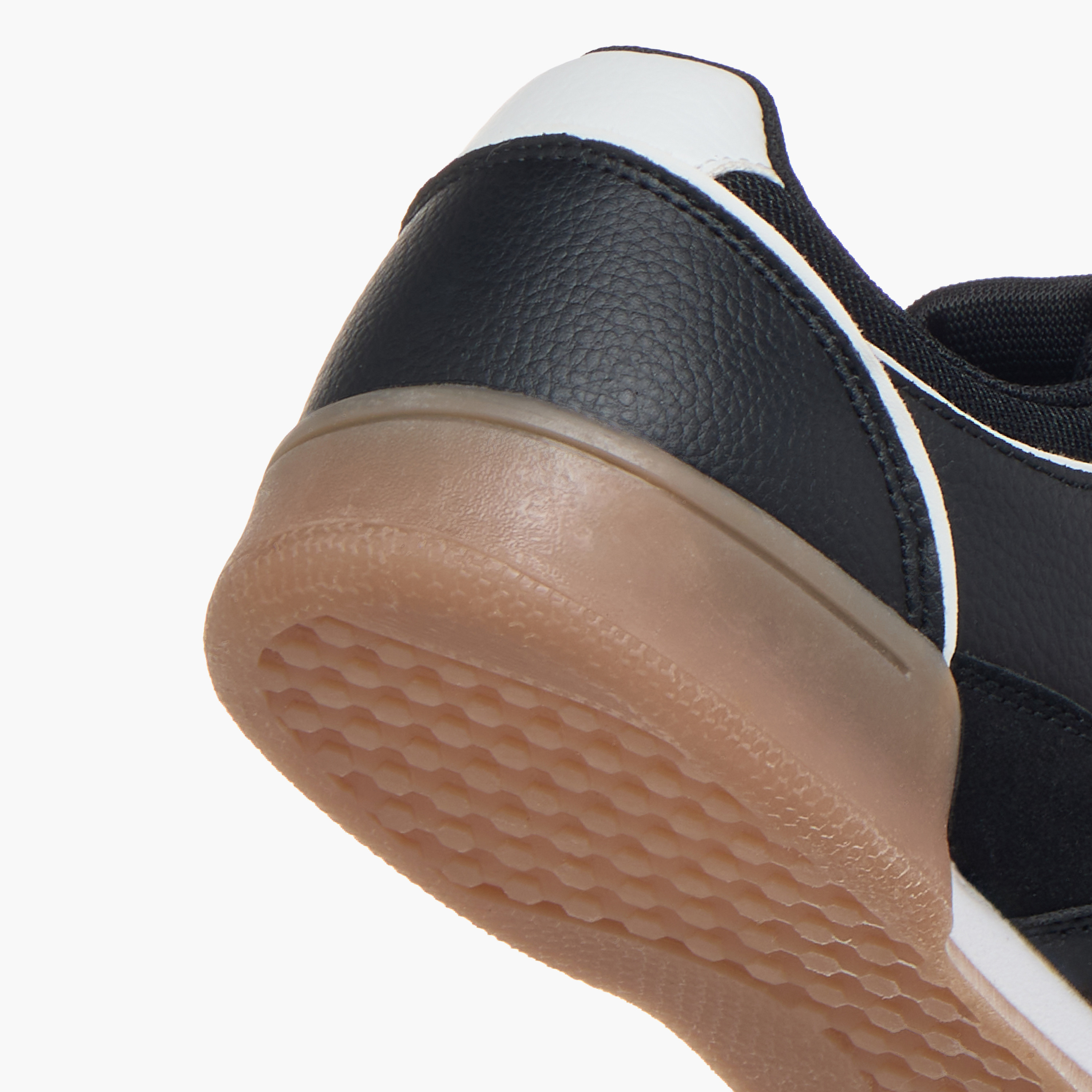 حذاء رياضي برباط من داش-sports-men-shoes-image-10