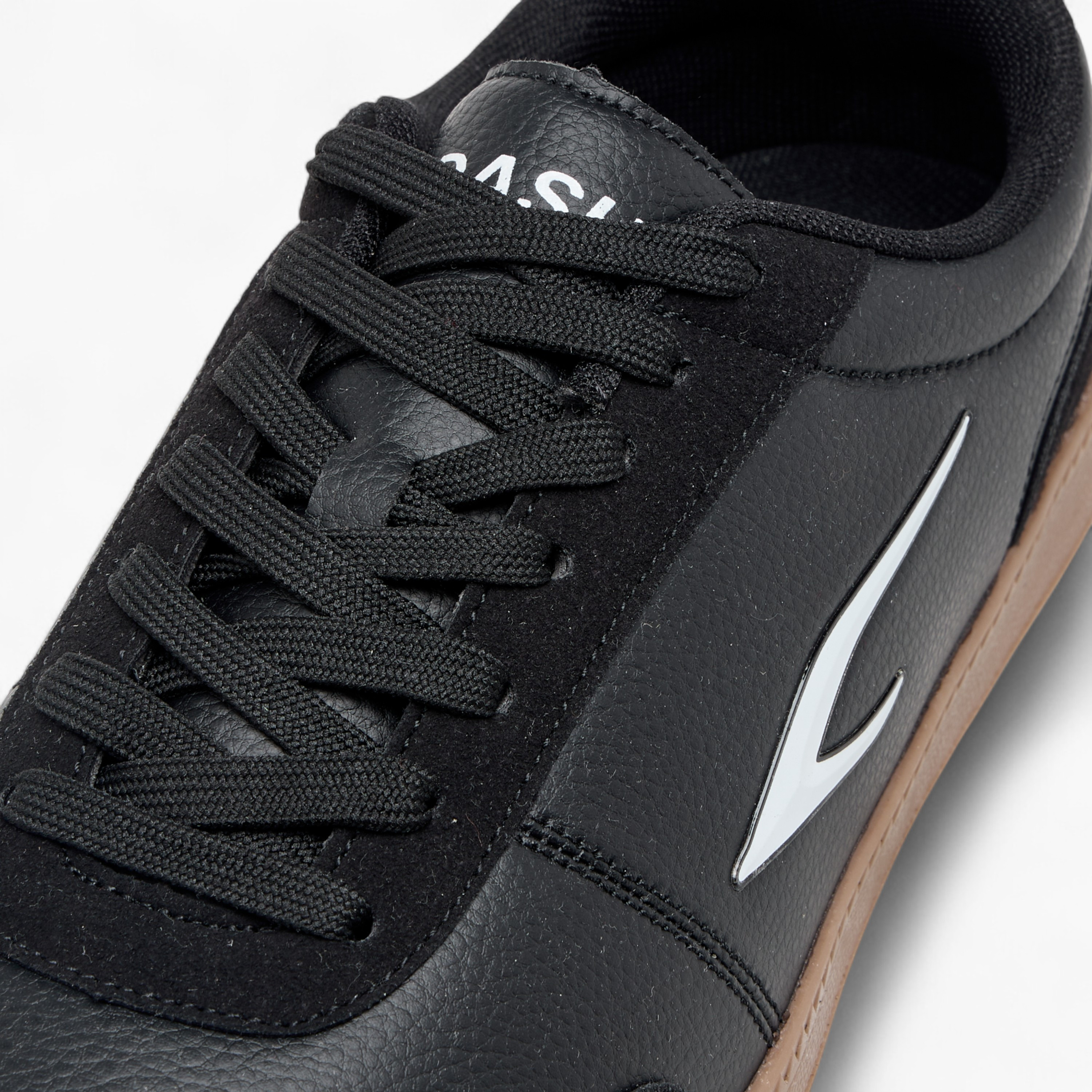 حذاء سنيكرز متعدد التصاميم برباط إغلاق من داش-men-shoes-sneakers-image-5
