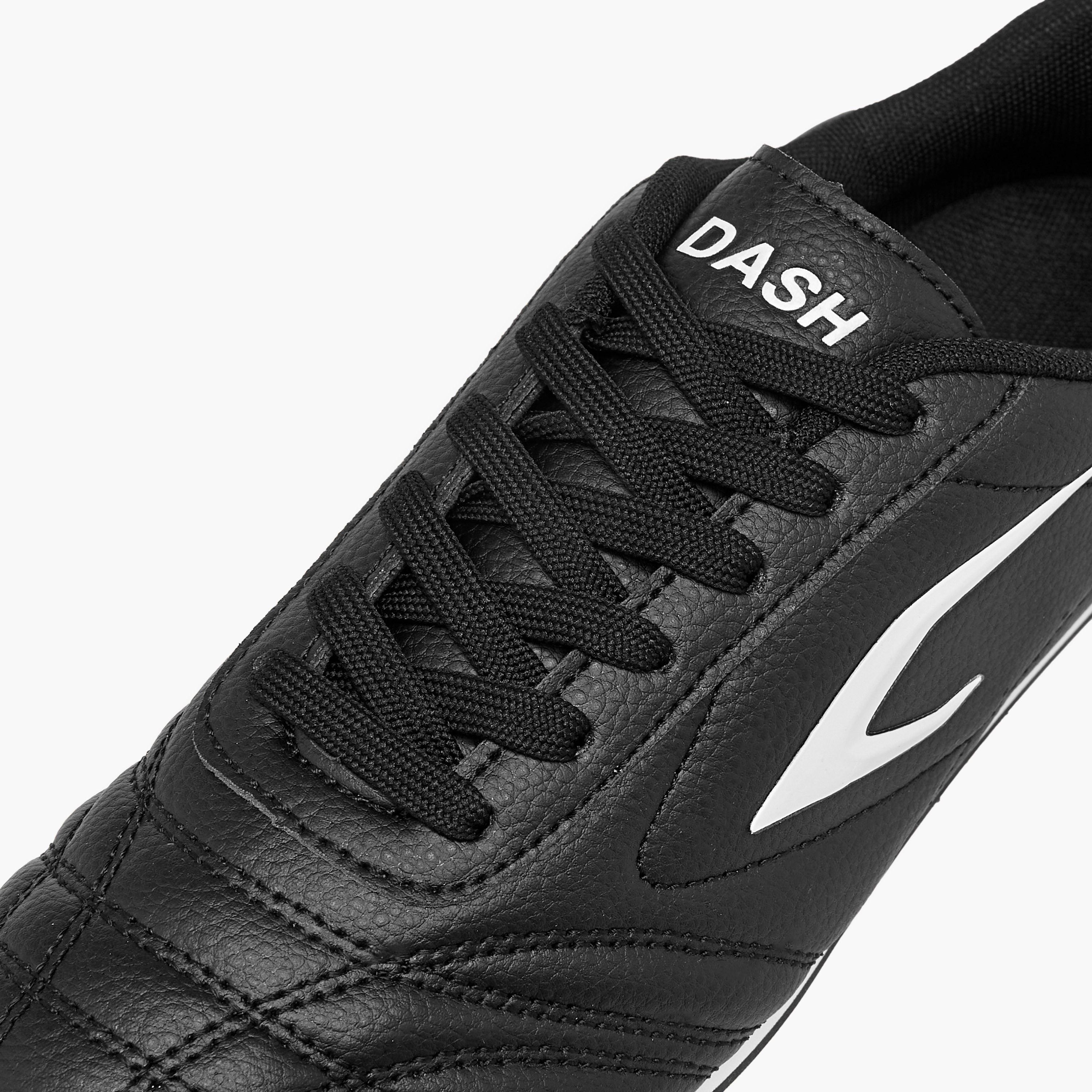 حذاء سنيكرز برباط إغلاق وتفاصيل مغرزة من داش-women-shoes-sneakers-image-5
