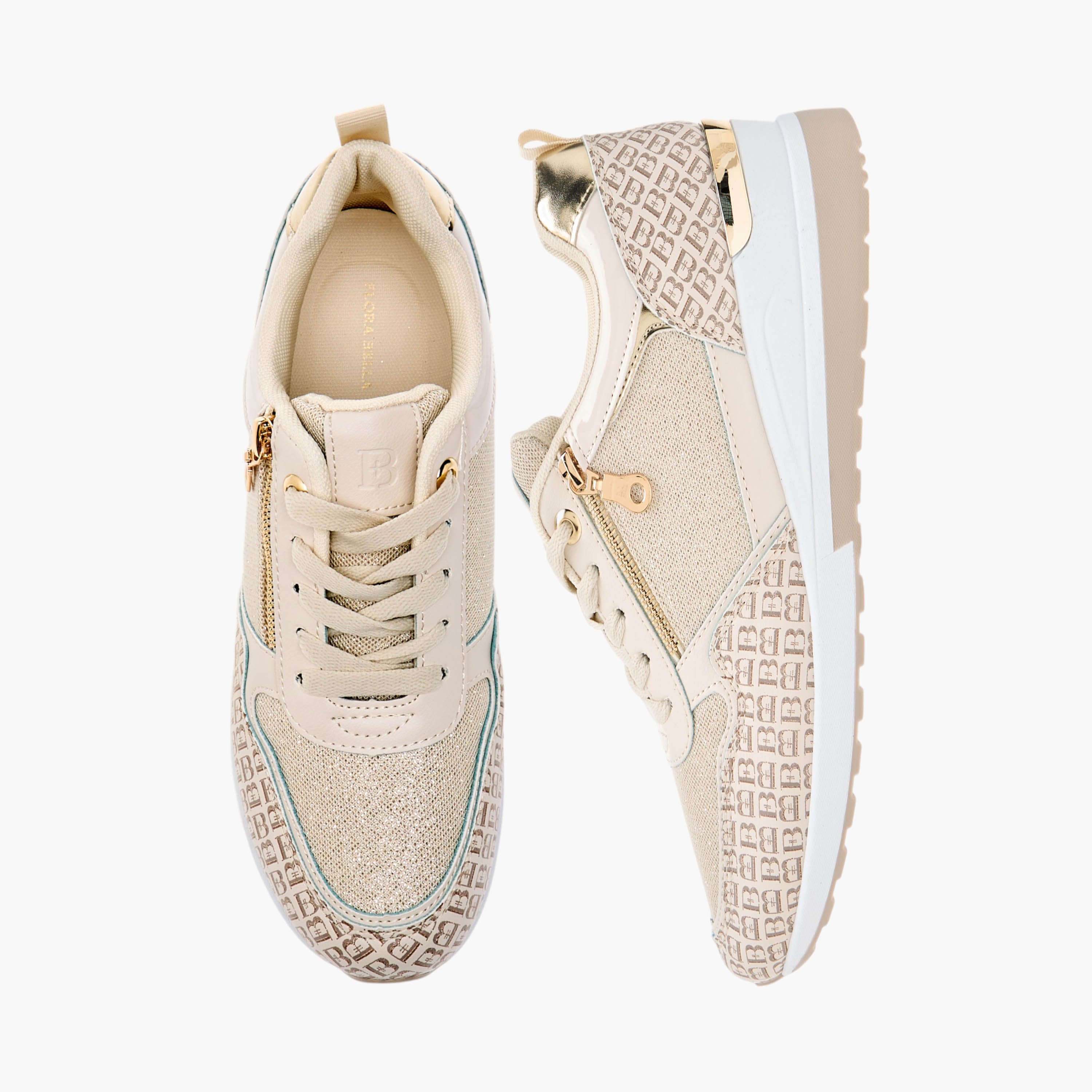 حذاء سنيكرز برباط إغلاق وطبعات مونوجرام من فلورا بيلا-women-shoes-sneakers-image-1