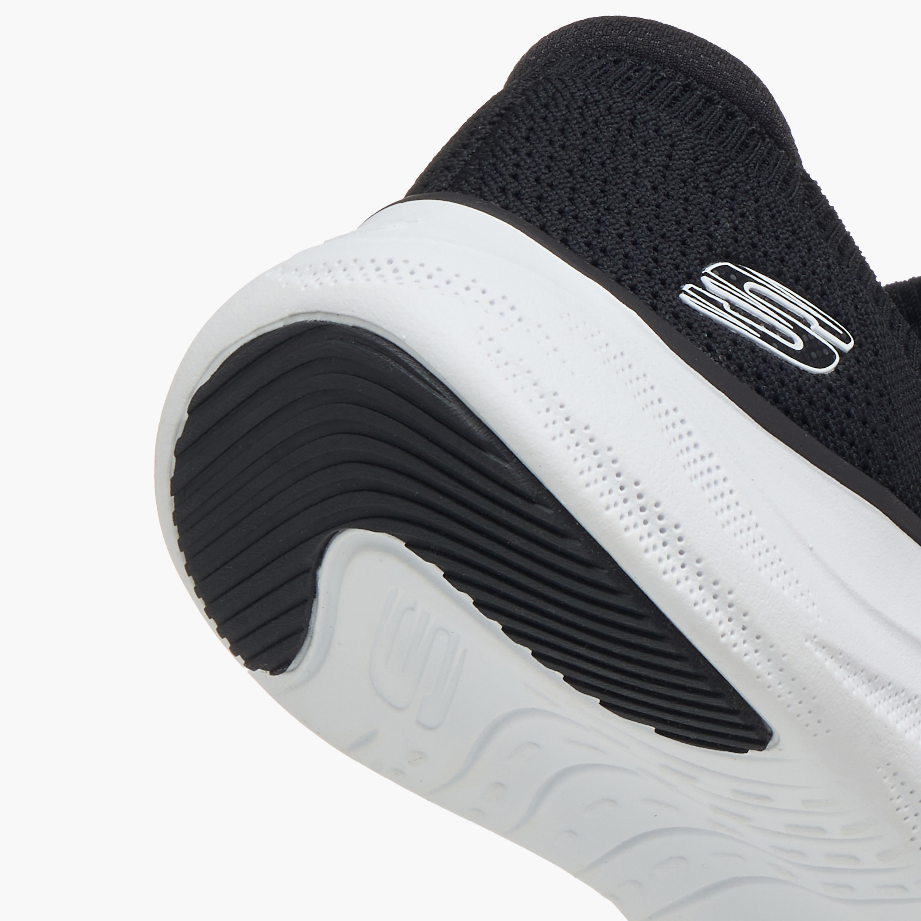 سكيتشرز - حذاء رياضي سكيتش كلاود سهل الارتداء منخفض الكاحل - للنساء 150563 | OE-women-shoes-sneakers-image-5
