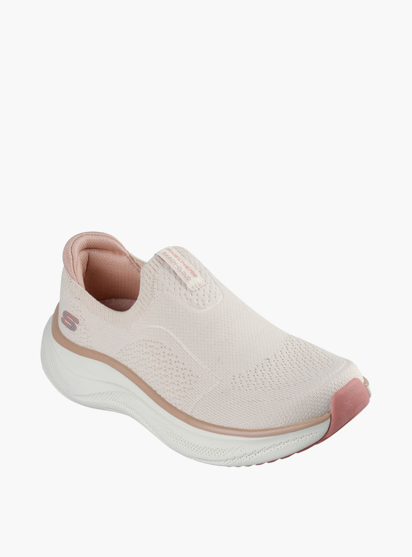 حذاء رياضي بارز الملمس "سكيش كلاود" للنساء من سكيتشيرز-women-shoes-sports-image-1