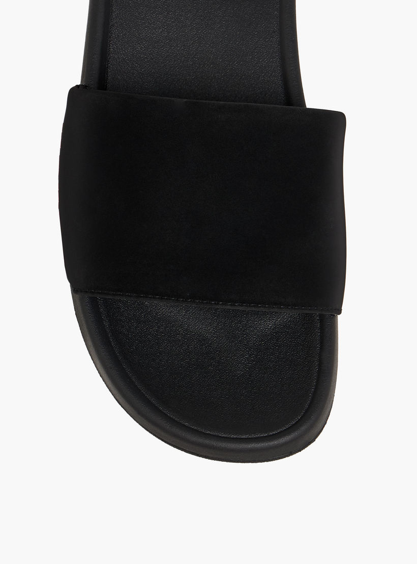 شبشب للنساء من كابا-women-shoes-flipflopsandslides-image-3