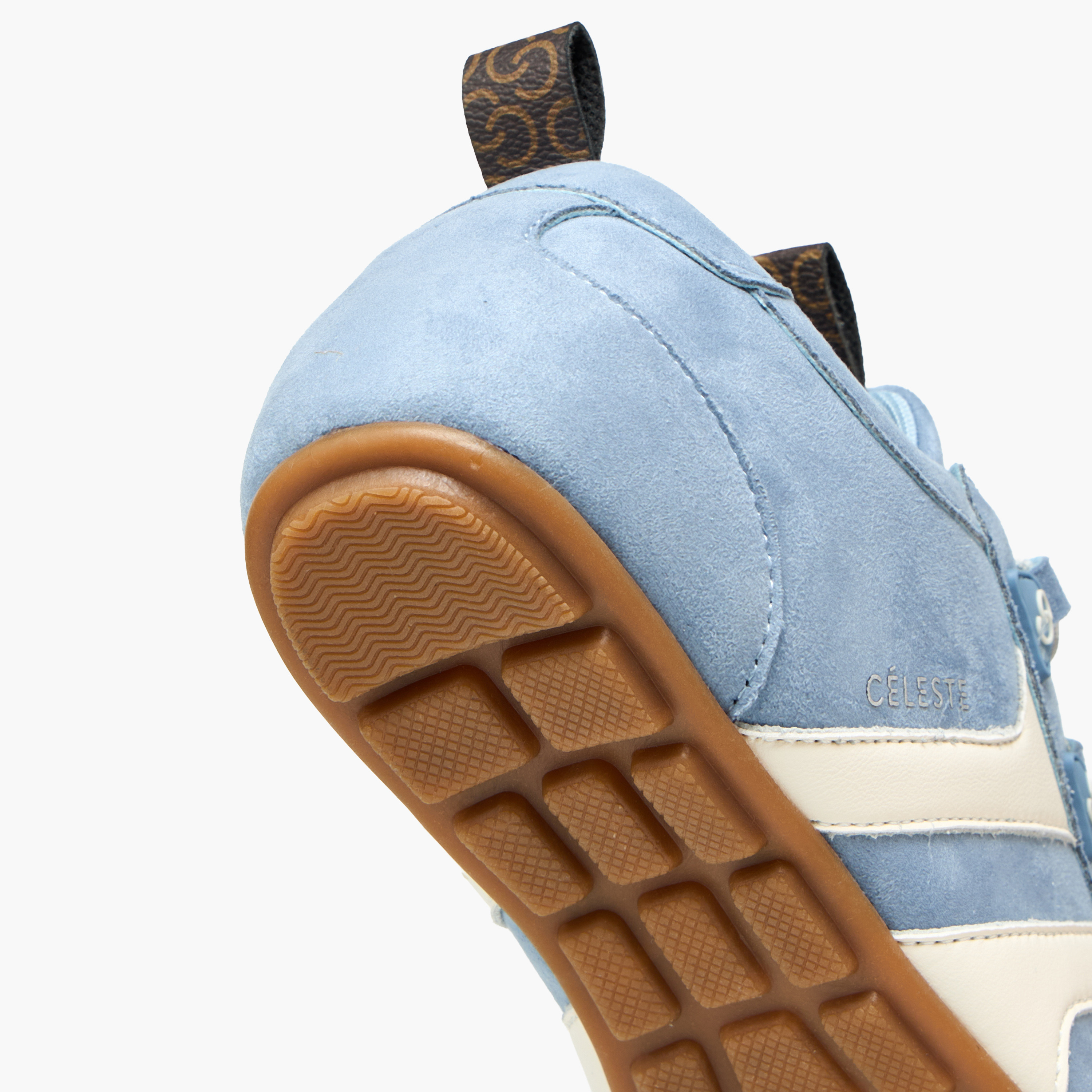 حذاء سنيكرز طول الكاحل بألواح ورباط إغلاق للنساء من سيلست-women-shoes-sneakers-image-8