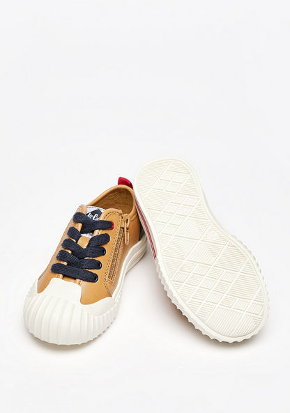 Lee Cooper Boys' Solid Sneakers with Lace-Up Closure