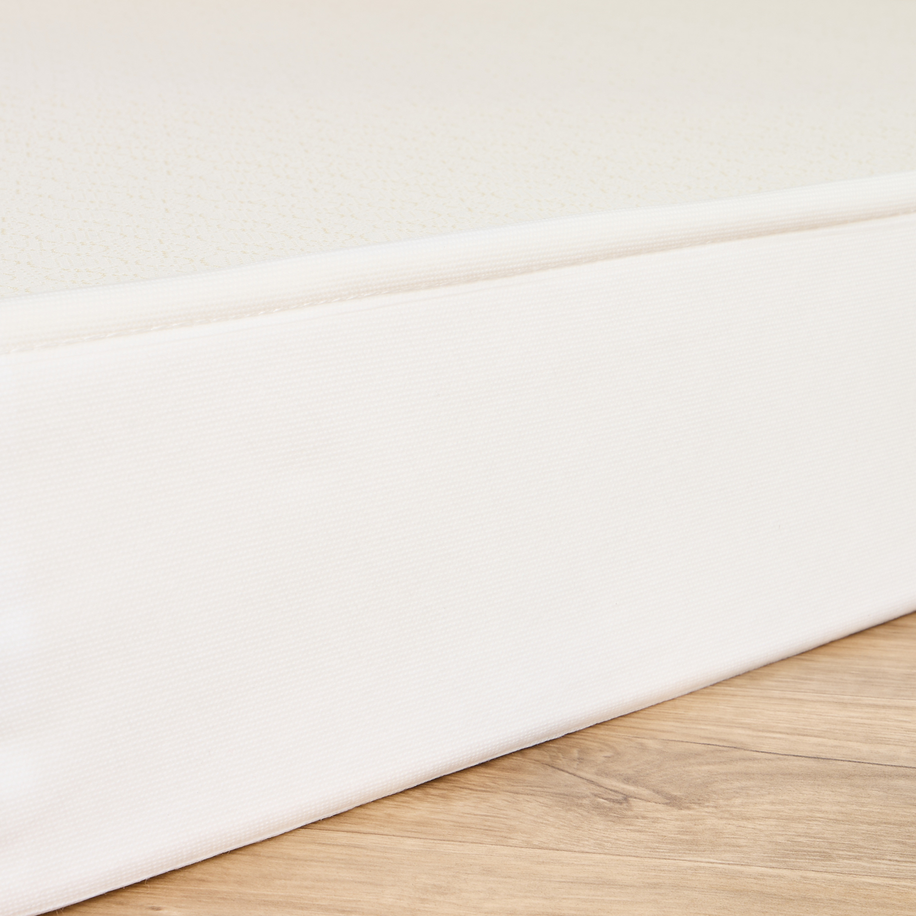 Kit For Kids Babytex Gold Foam Mattress - White (133 x 70 cm)-baby-nursery-mattresses-image-5