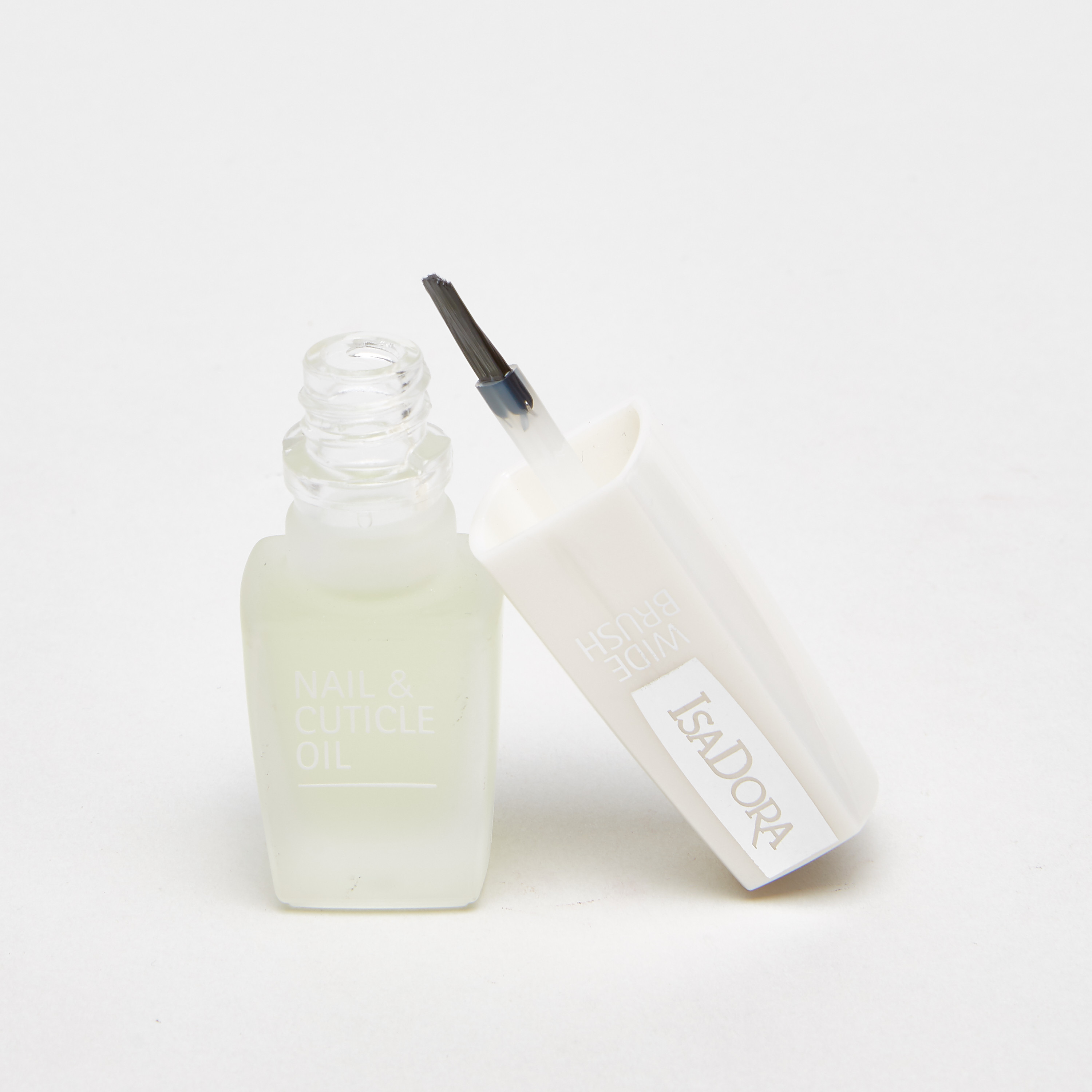 Isadora Nail and Cuticle Oil - 6 ml-beautyandpersonalcare-makeup-nails-nailpolishes-image-2