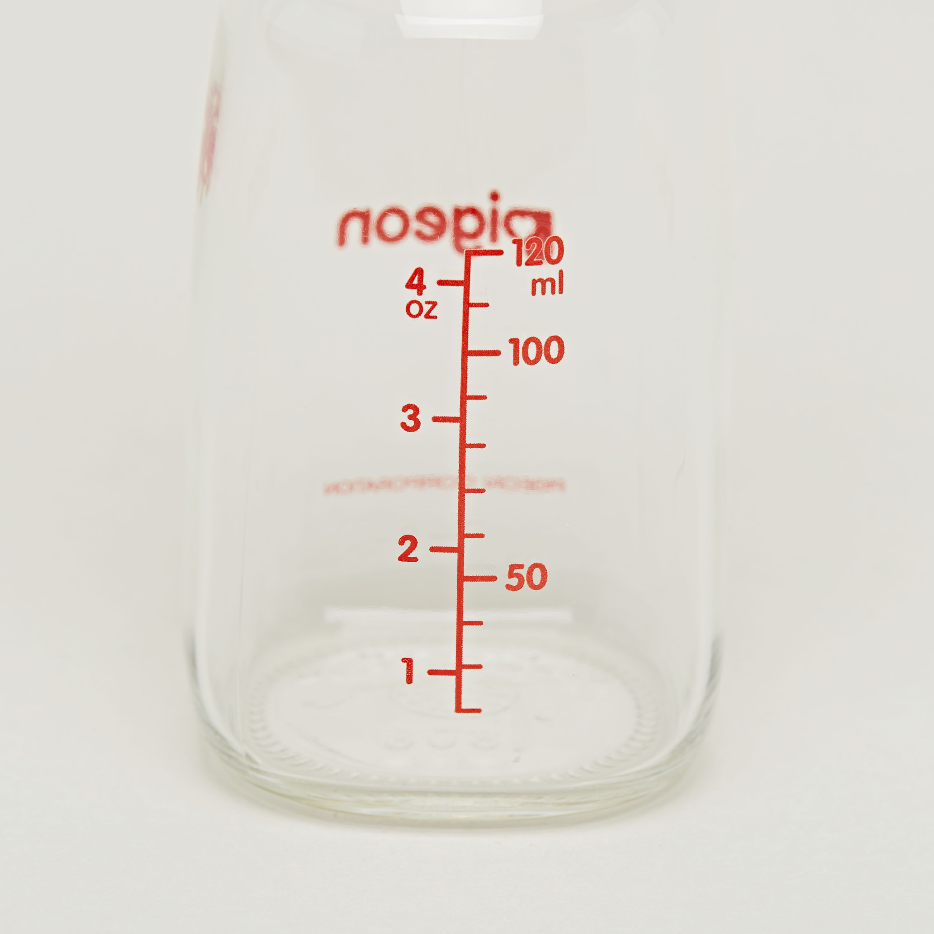 قارورة رضاعة زجاجية من بيجون- 120 مل-baby-feeding-feedingbottles-bottlesandteats-image-2