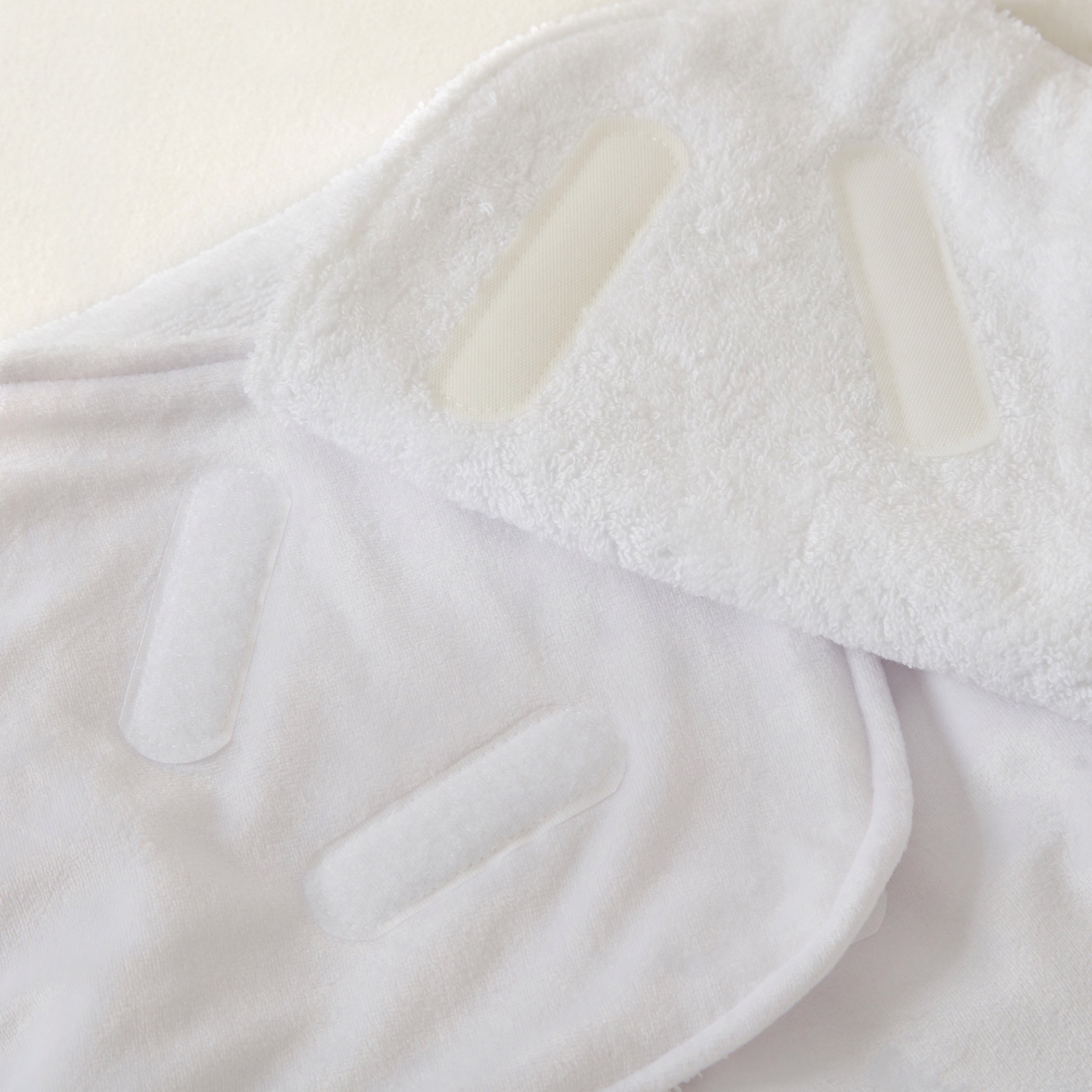 بطانية تقميط اطفال من جونيورز-baby-nursery-blanketsandswaddles-swaddlesandsleepingbags-image-5