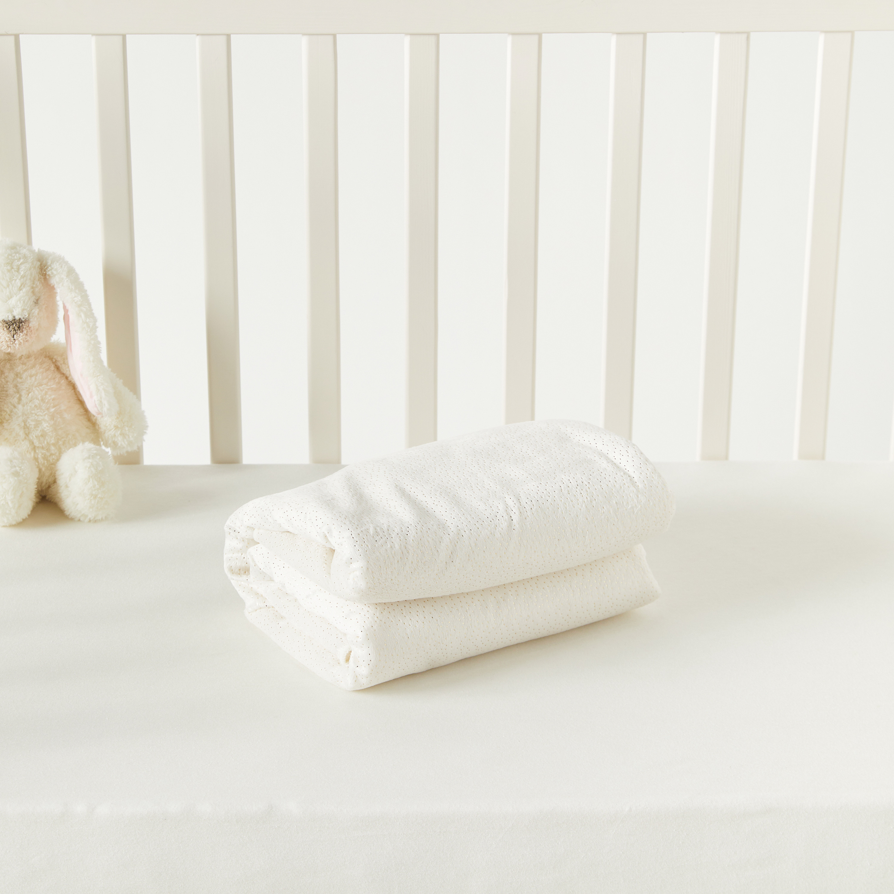 Juniors Glitter Dots Blanket - 76x102 cms-baby-nursery-blanketsandswaddles-blanketsandquilts-image-4