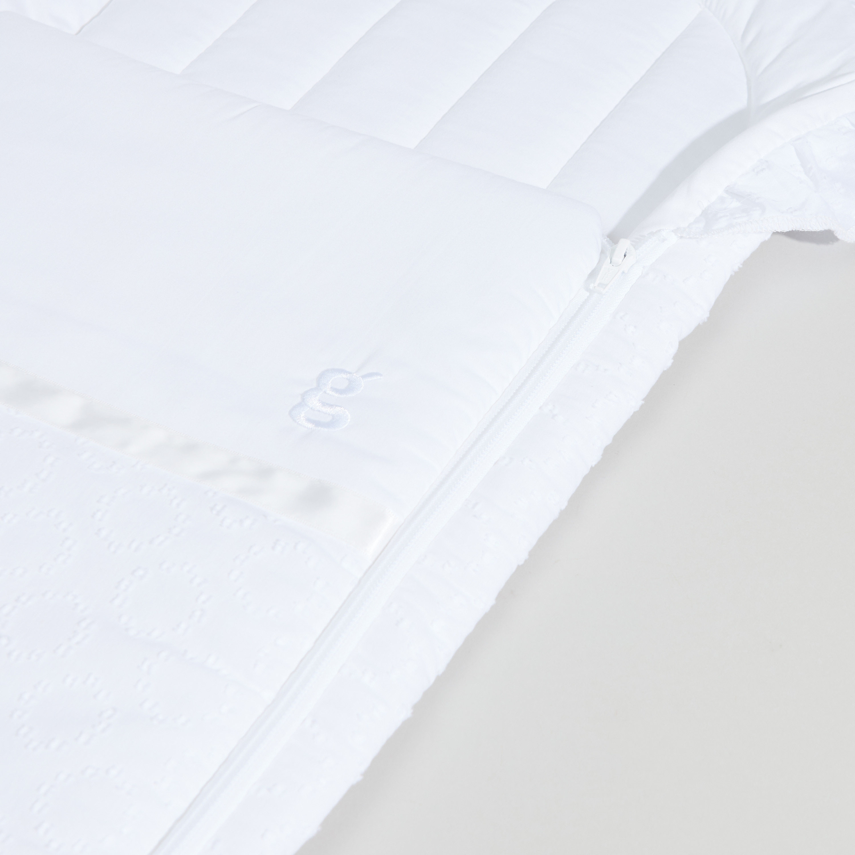 Giggles Padded Nest Bag with Zip Closure-baby-nursery-babybedding-image-3