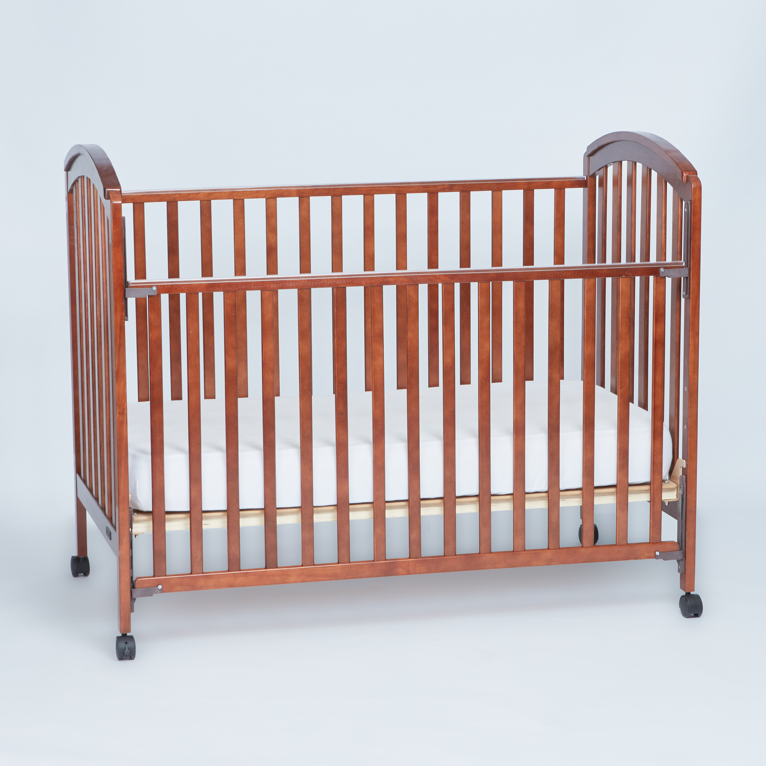 Juniors Capri Crib with Adjustable Height and Side Rails (Up to 3 years)-baby-nursery-furniture-cribsandbeds-babycribs-image-2