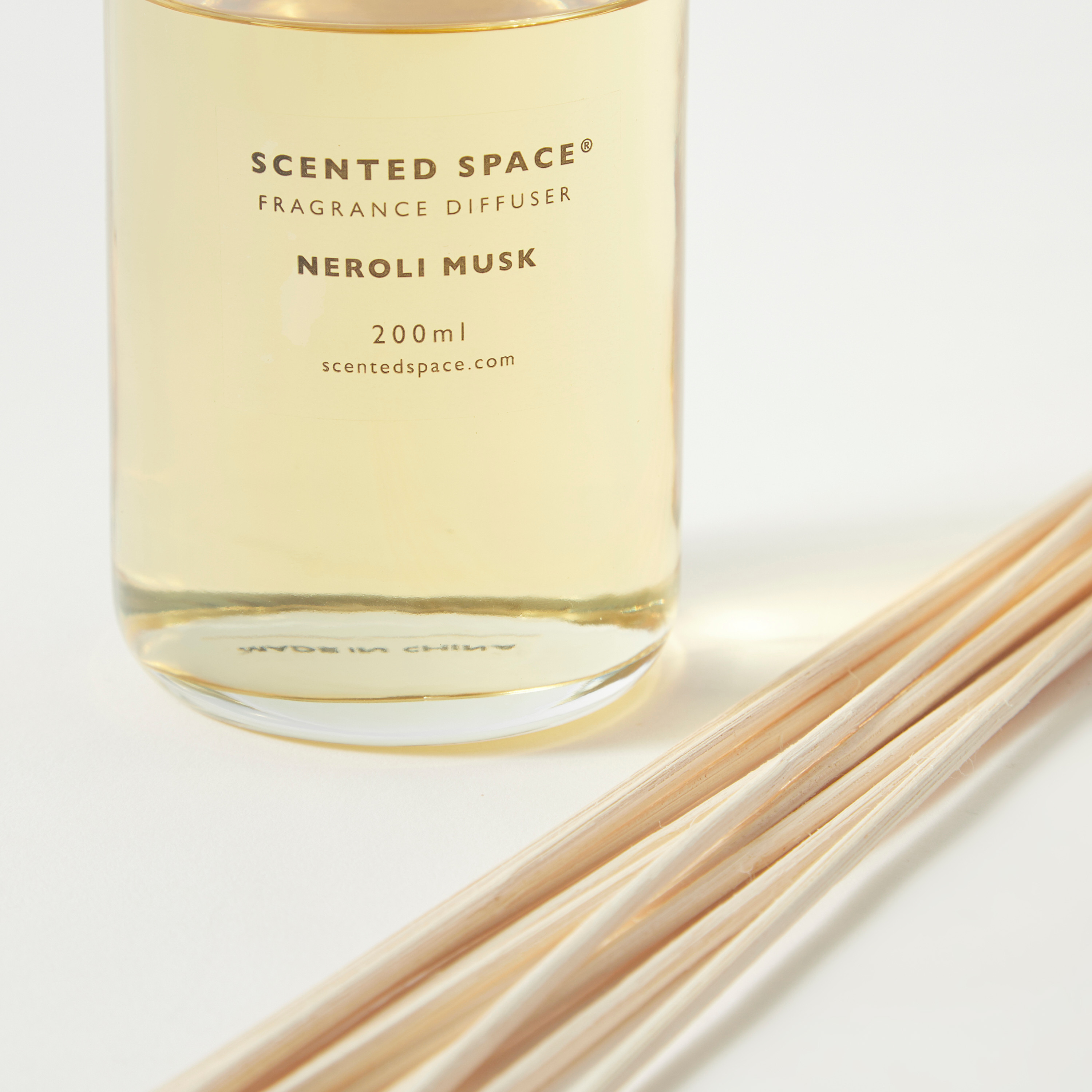 Scented Space Neroli Musk Love Fragrance Reed Diffuser - 200 ml-household-homefragrance-reeddiffusers-image-3