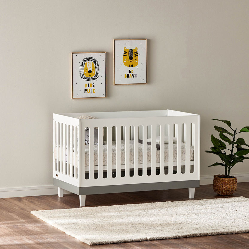 Juniors Madison 3-in-1 White Wooden Convertible Crib (Up to 5 years)-Baby Cribs-image-0