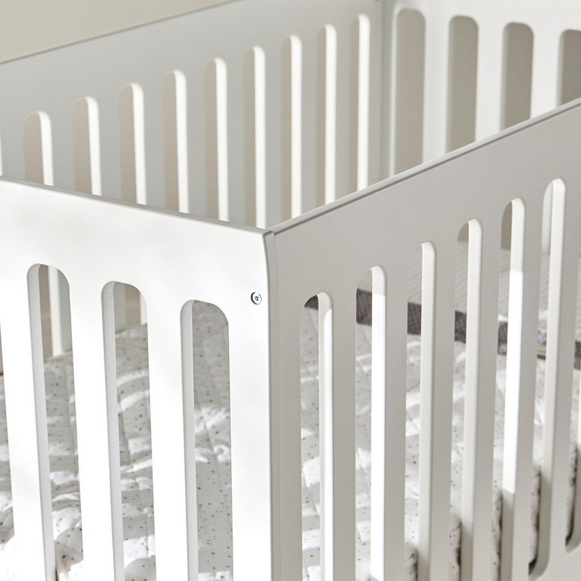 Juniors Madison 3-in-1 White Wooden Convertible Crib (Up to 5 years)-Baby Cribs-image-8