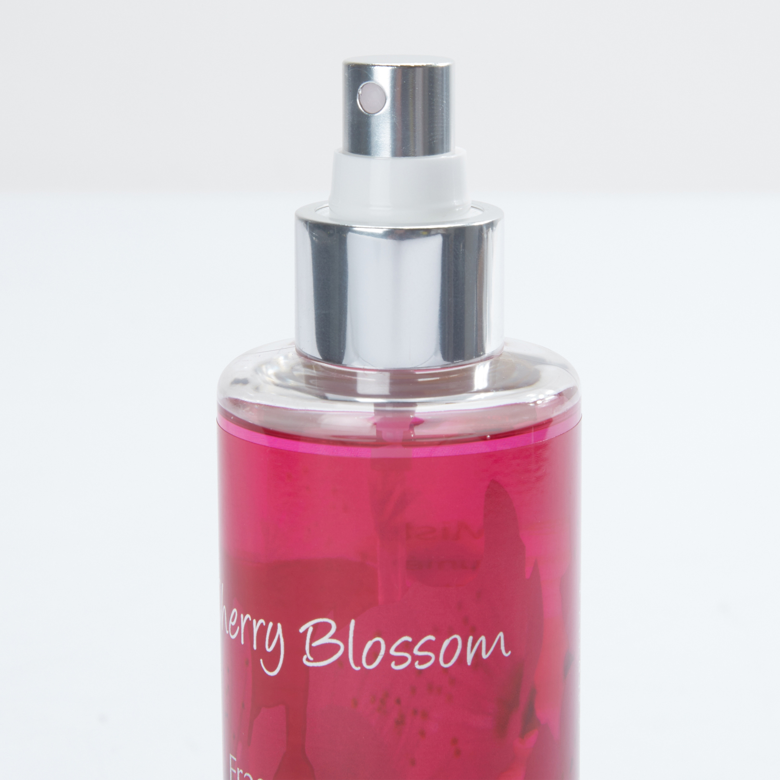 بخاخ برحيق الكرز من إيستيارا - 250 مل-beautyandpersonalcare-fragrance-women-image-2