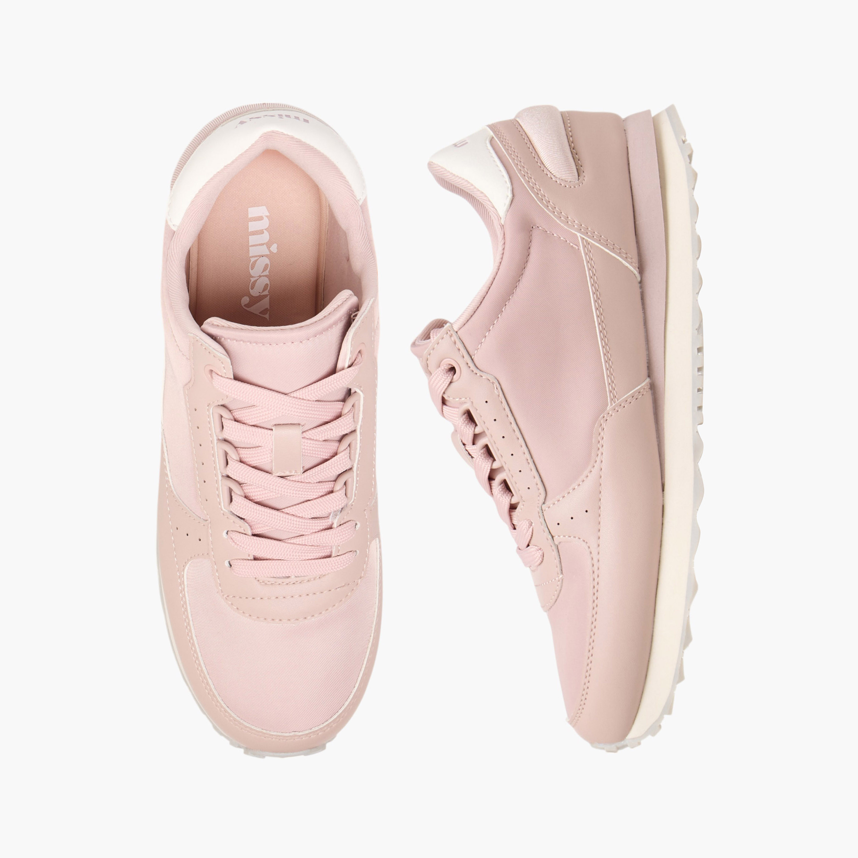 حذاء سنيكرز برباط إغلاق من ميسي-women-shoes-sneakers-image-1