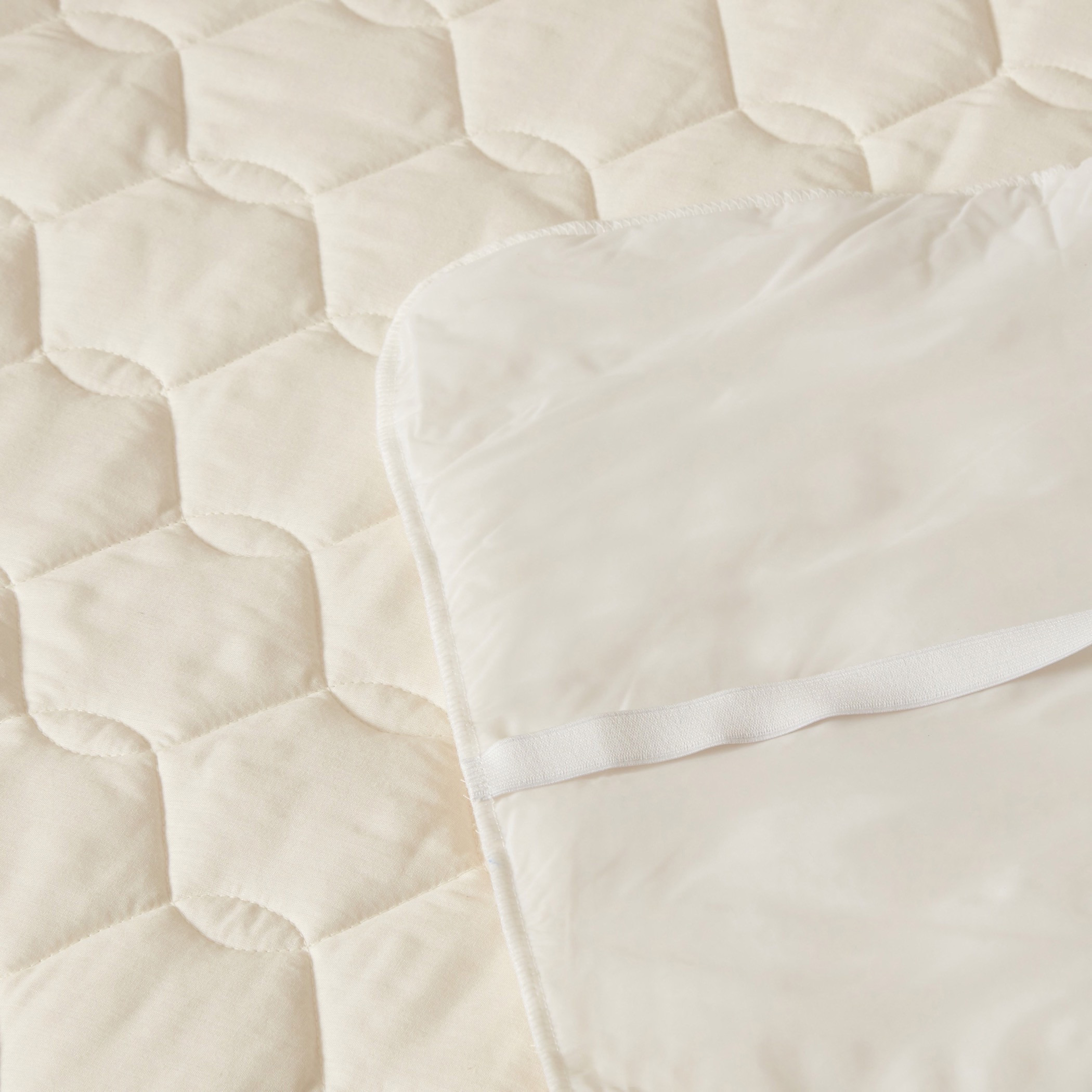 لبادة مرتبة من جونيورز - 70x130 سم-baby-nursery-furniture-cribsandbeds-cribaccessories-image-4