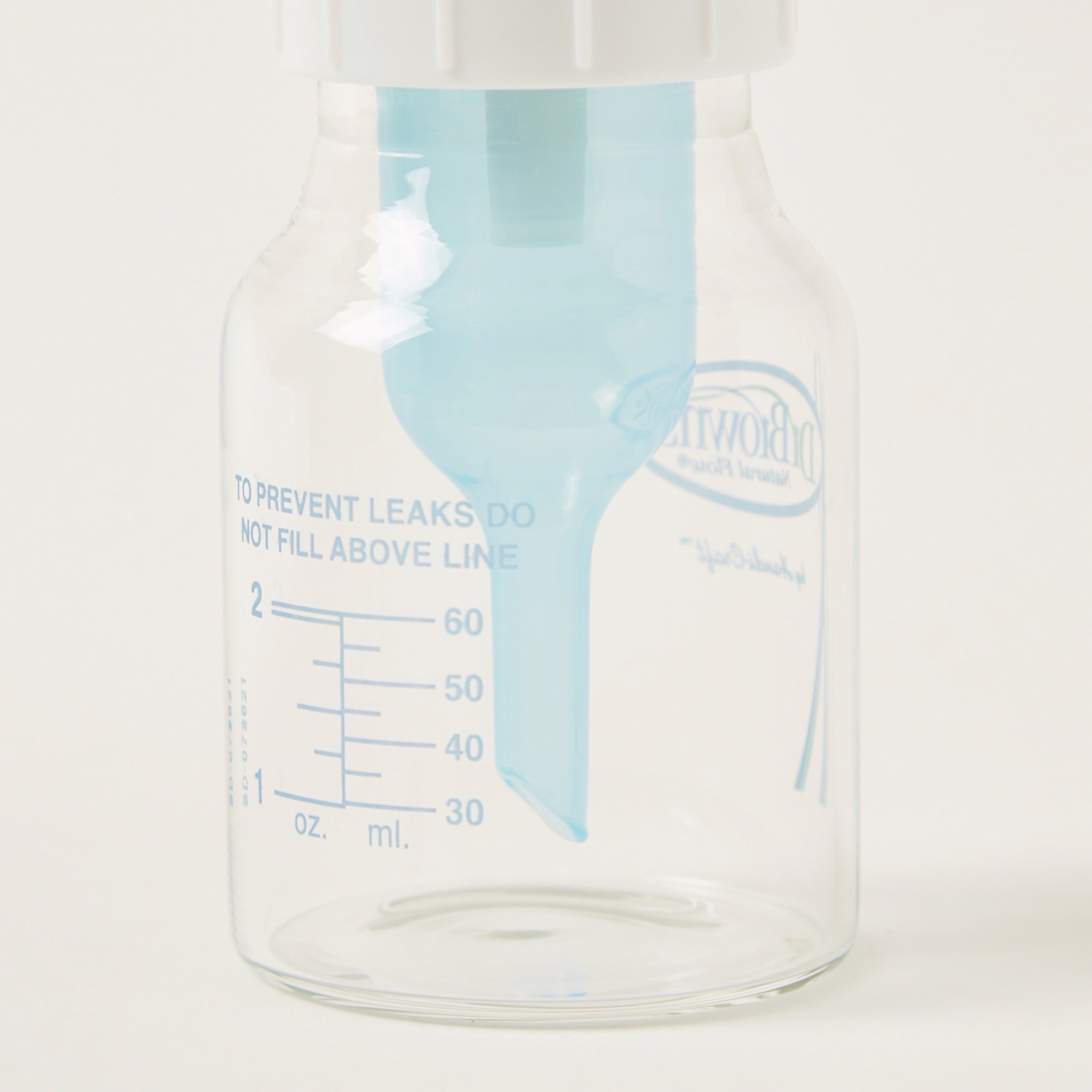 طقم رضّاعة بتدفق طبيعي وفرشاة من دكتور براون - 60 مل-baby-feeding-feedingbottles-bottlesandteats-image-3