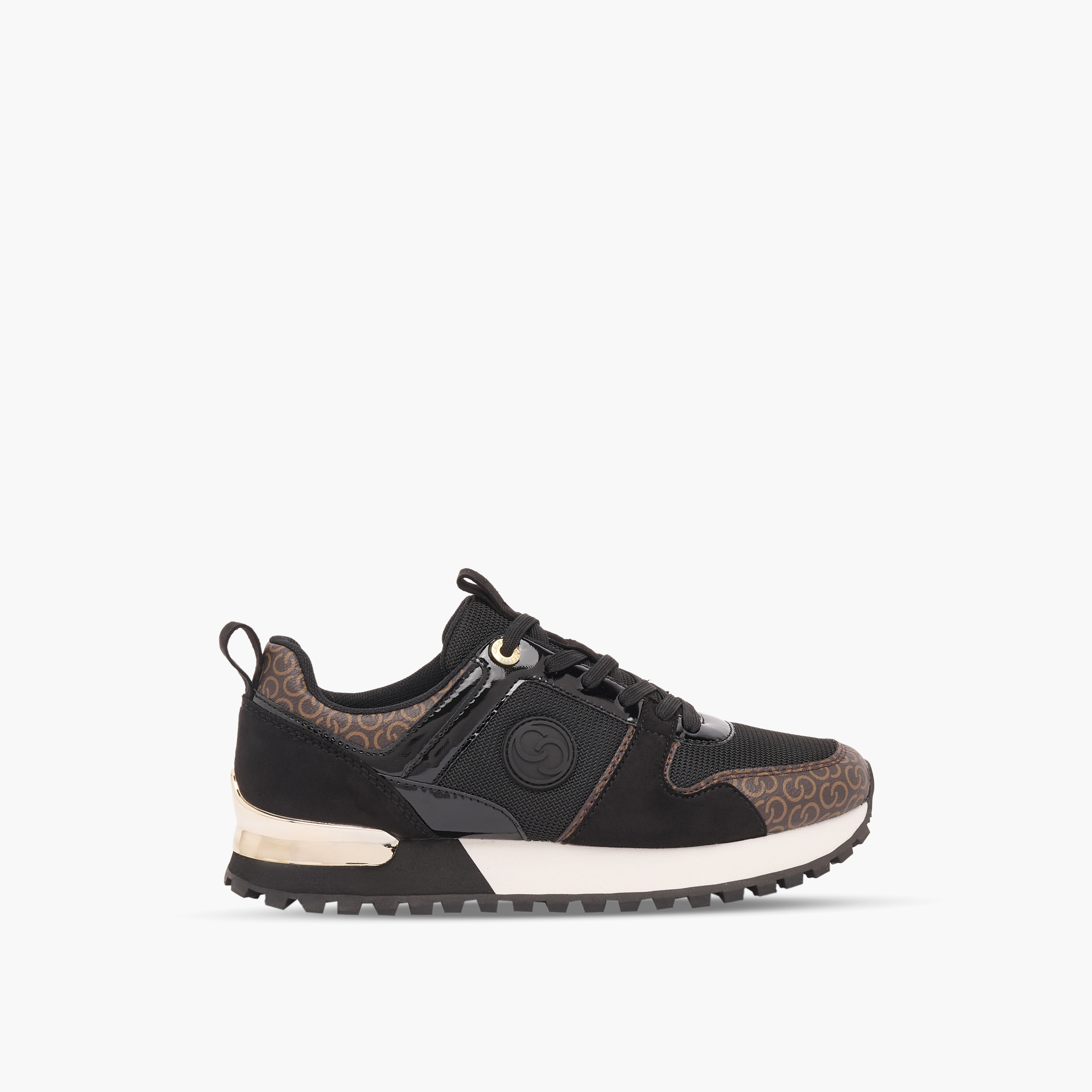حذاء سنيكرز طول الكاحل بطبعات مونوجرام ورباط للنساء من سيلست-women-shoes-sneakers-image-3