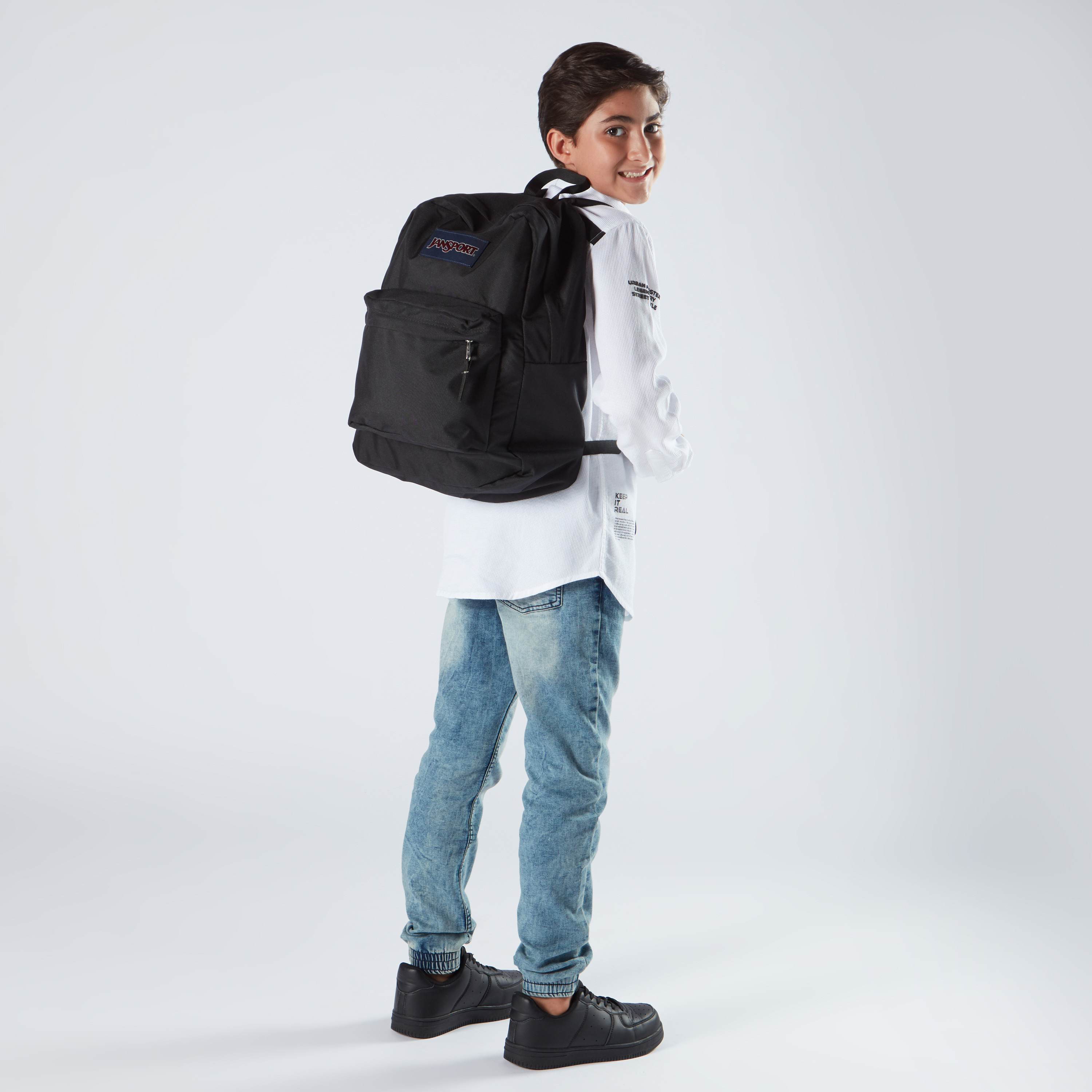 شنطة ظهر سوبر بريك سادة بسحّاب إغلاق من جان سبورت - 42x30x16 سم-school-bagsandbackpacks-backpacks-image-2