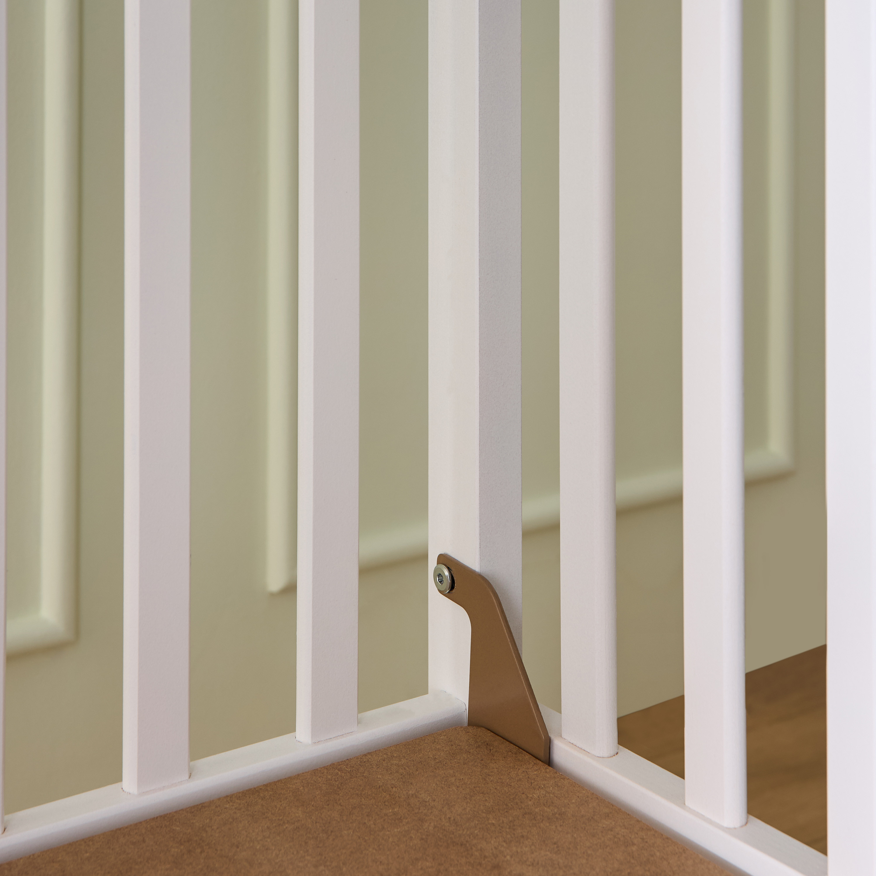 Juniors Henry Crib with Adjustable Height (Up to 3 years)-baby-nursery-furniture-cribsandbeds-babycribs-image-12