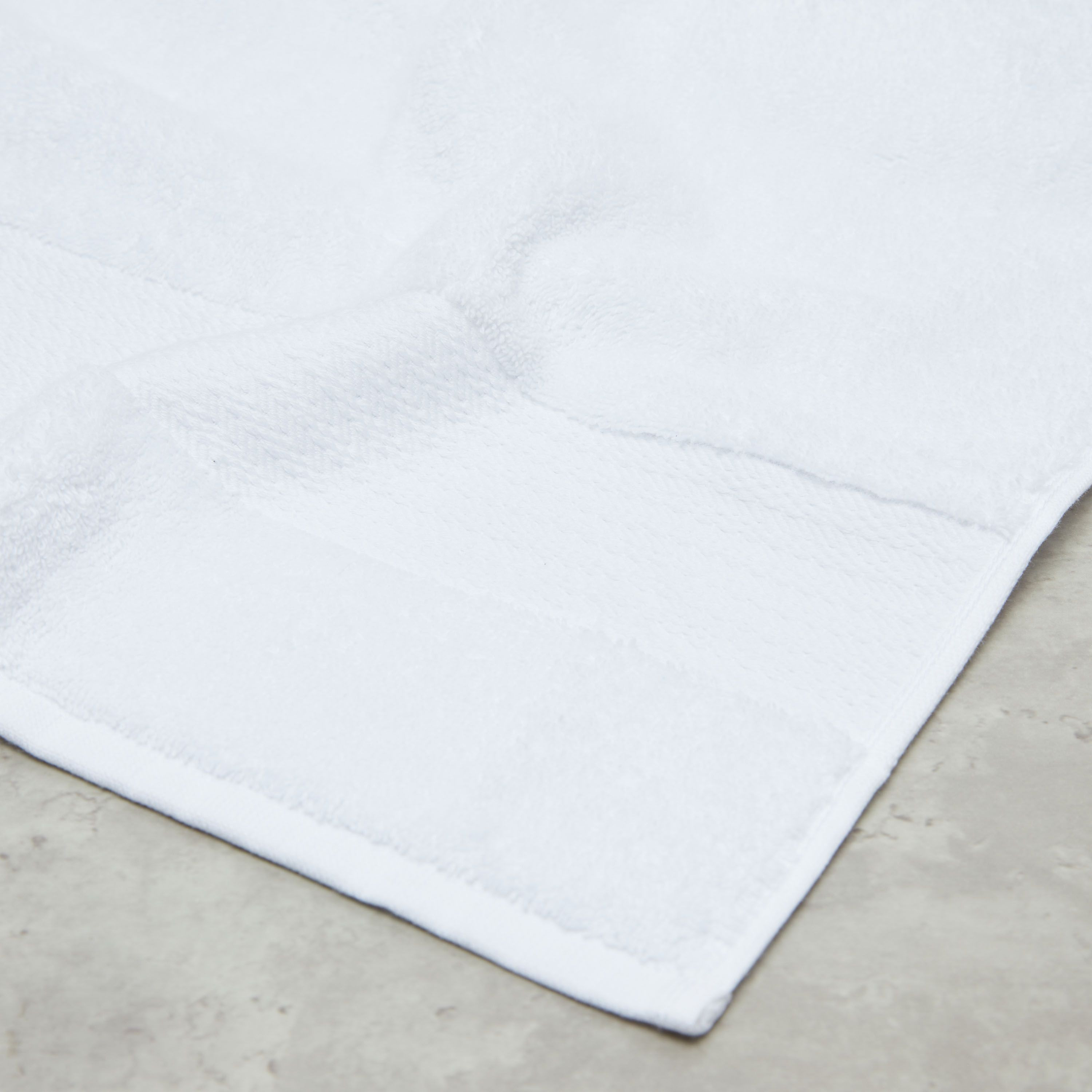 Textured Bath Towel - 140x70 cms-household-bathandlaundry-bathlinen-towels-image-3