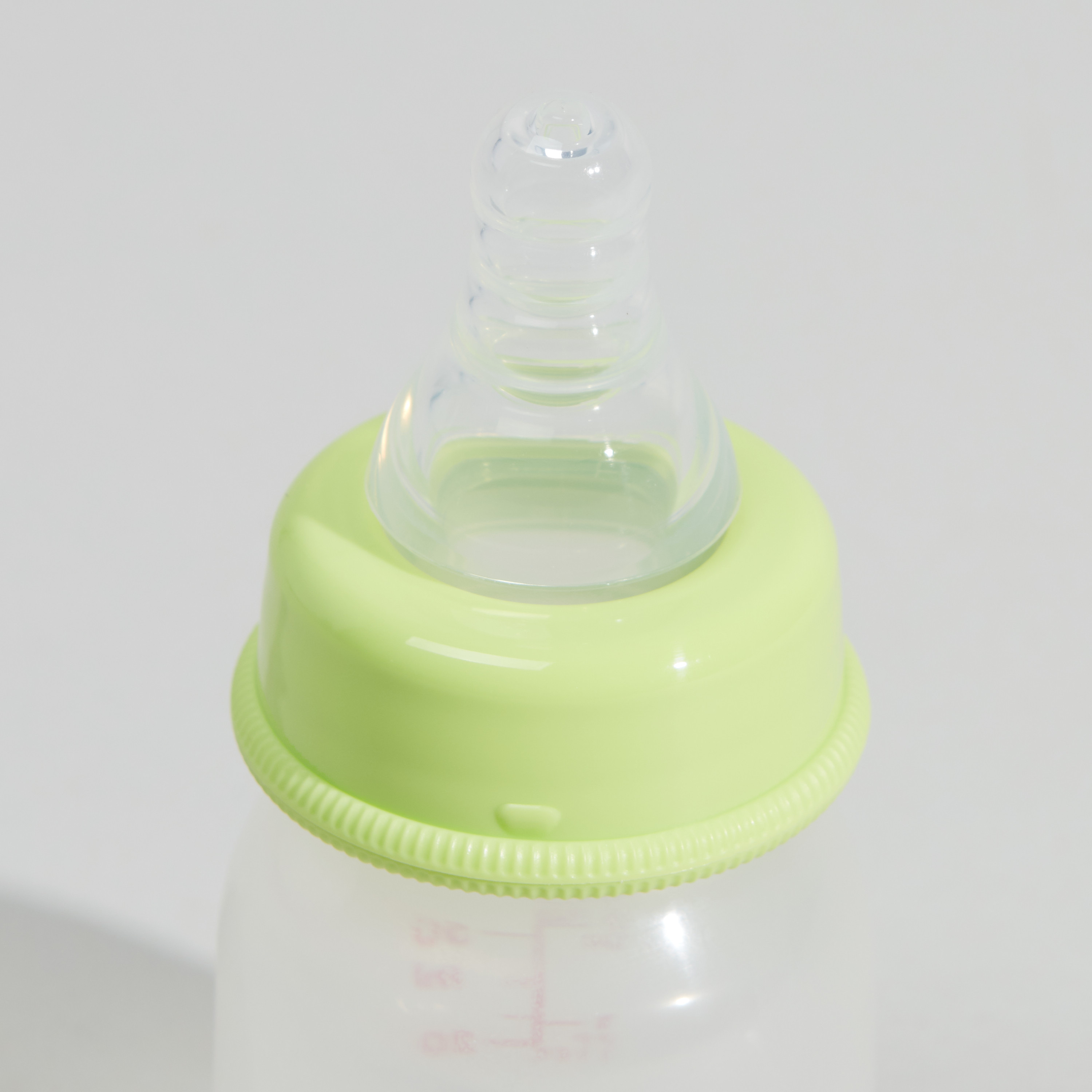 Pigeon Animal Printed Feeding Bottle - 50 ml-baby-feeding-feedingbottles-bottlesandteats-image-3
