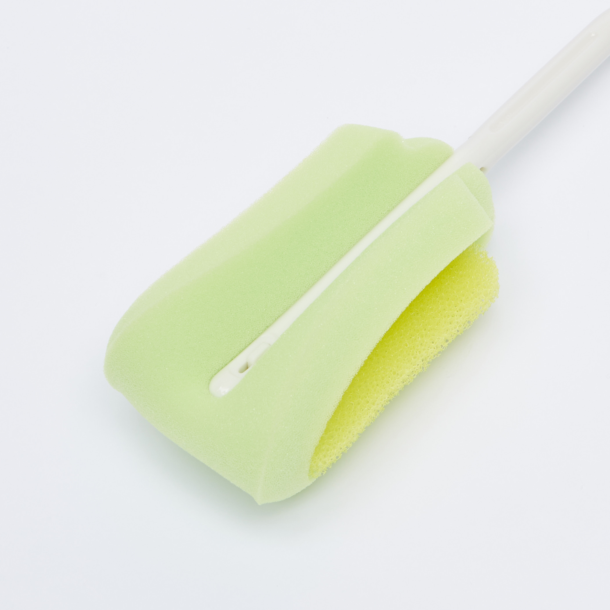 Pigeon 2-Way Sponge Brush-baby-feeding-accessories-image-2