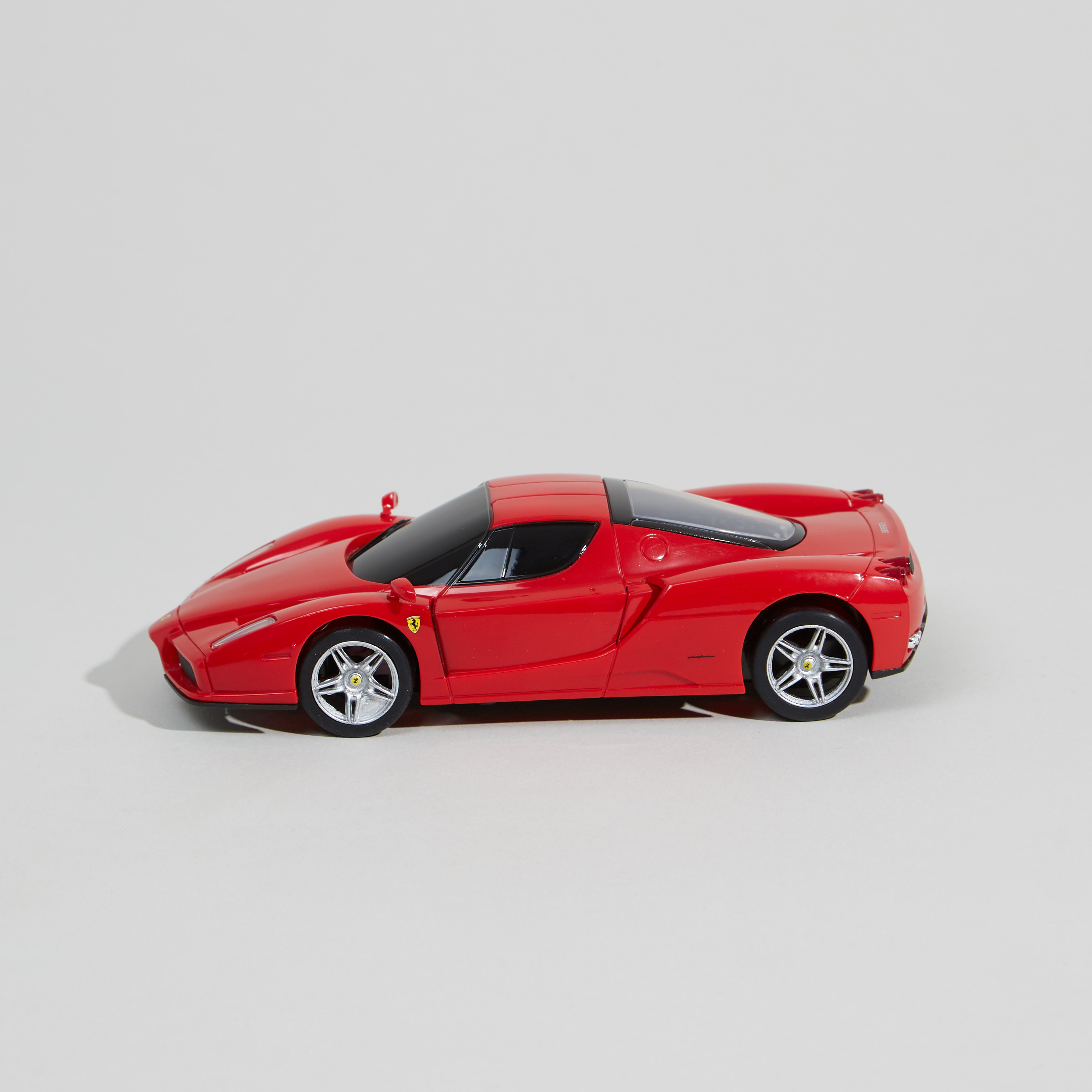 Buy XQ 1 32 Ferrari Enzo Toy Car with Remote Control Online Mothercare Bahrain