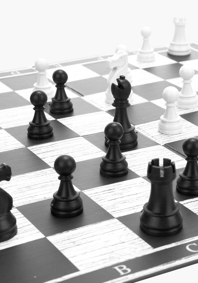 مجموعة لعبة الشطرنج ديلوكس من جونيورز-%D9%87%D8%AF%D8%A7%D9%8A%D8%A7-image-1