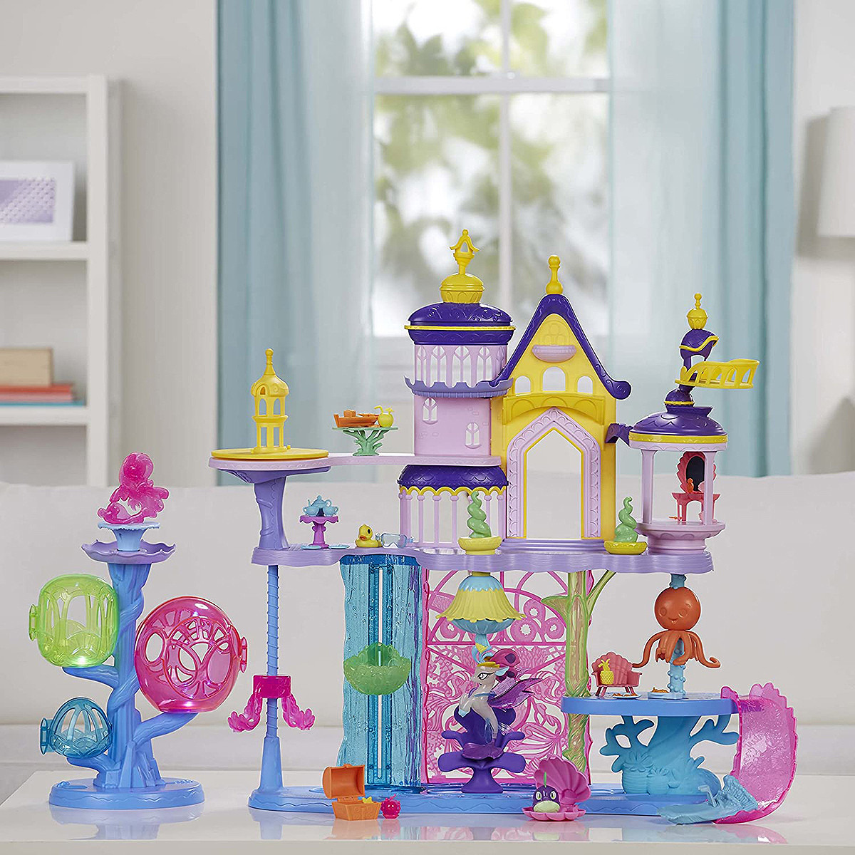 My Little Pony Canterlot Seaquestria Castle-toys-roleplay-householdsets-image-3