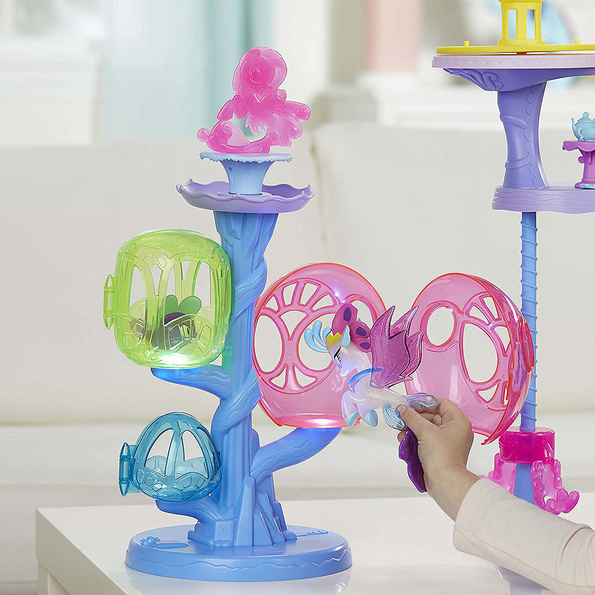 My Little Pony Canterlot Seaquestria Castle-toys-roleplay-householdsets-image-7