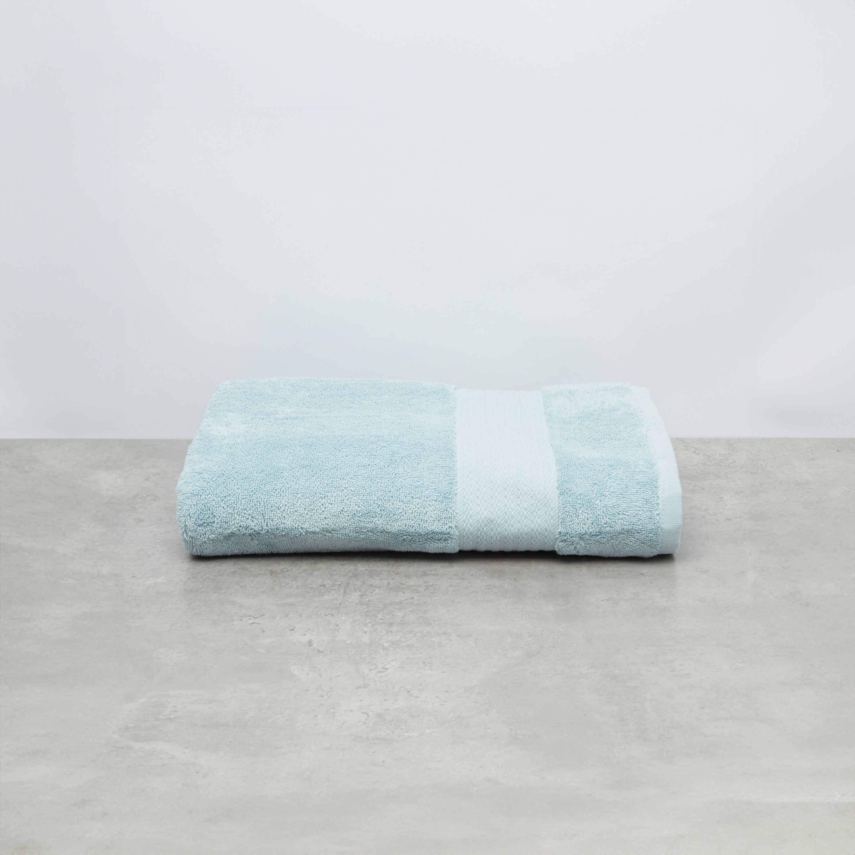 Plush Textured Bath Towel - 140x70 cms-household-bathandlaundry-bathlinen-towels-image-1