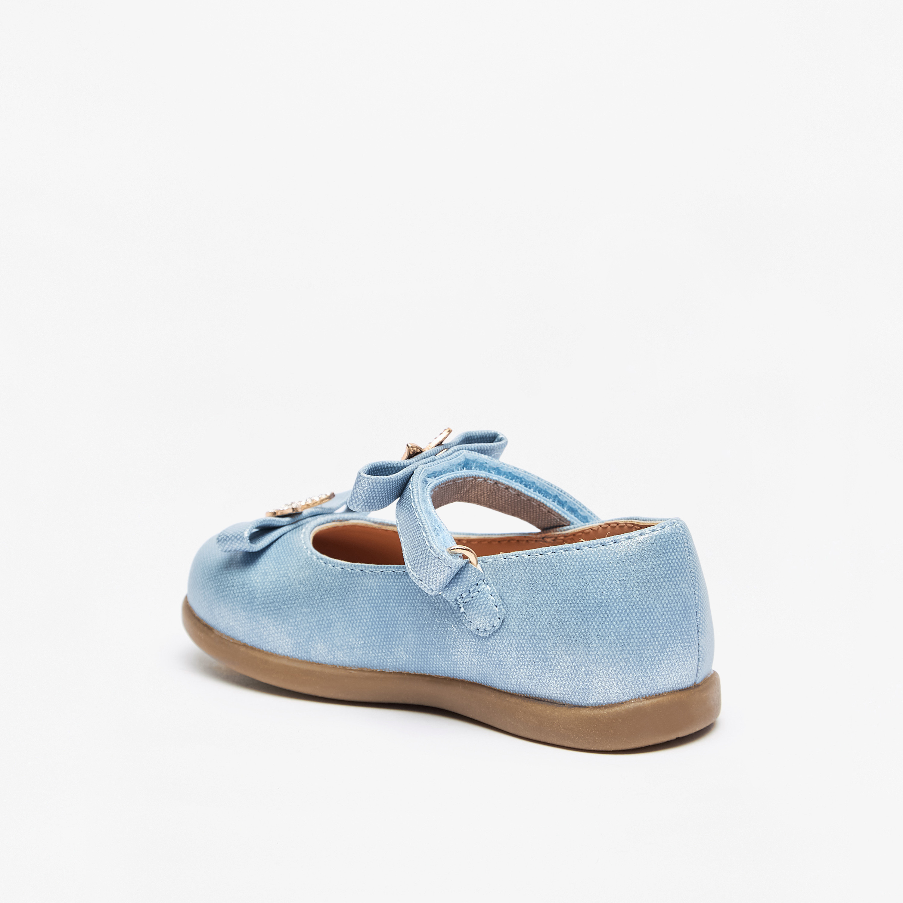 حذاء ماري جين خفيف الوزن بشريط إغلاق لاصق وحُلية فراشة من بيرفيت-girls-shoes-maryjanes-image-7