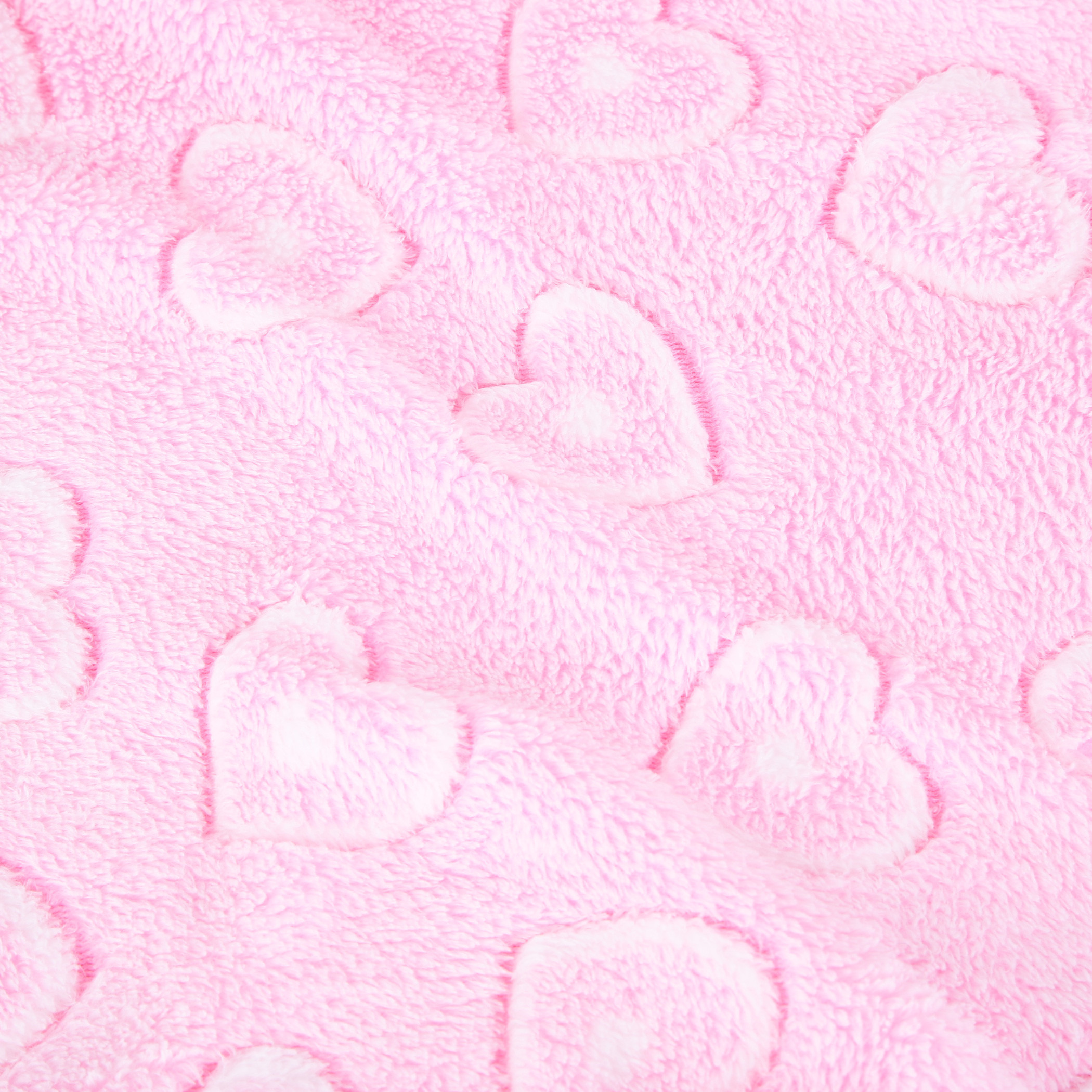 بطانية قطيفة بتصميم منقّط من جونيورز-baby-nursery-blanketsandswaddles-blanketsandquilts-image-3