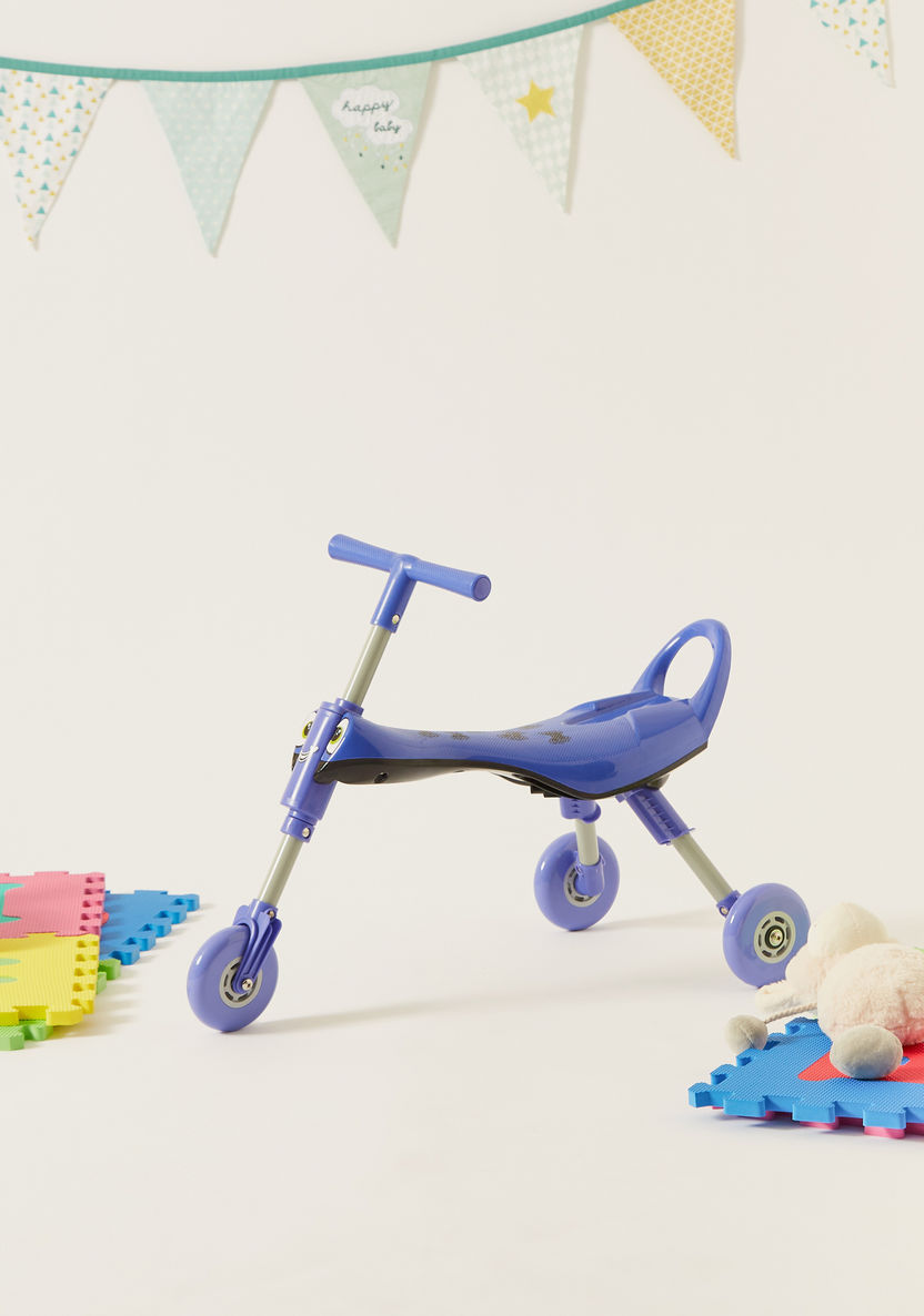 Juniors Folding Tricycle-Bikes and Ride ons-image-0