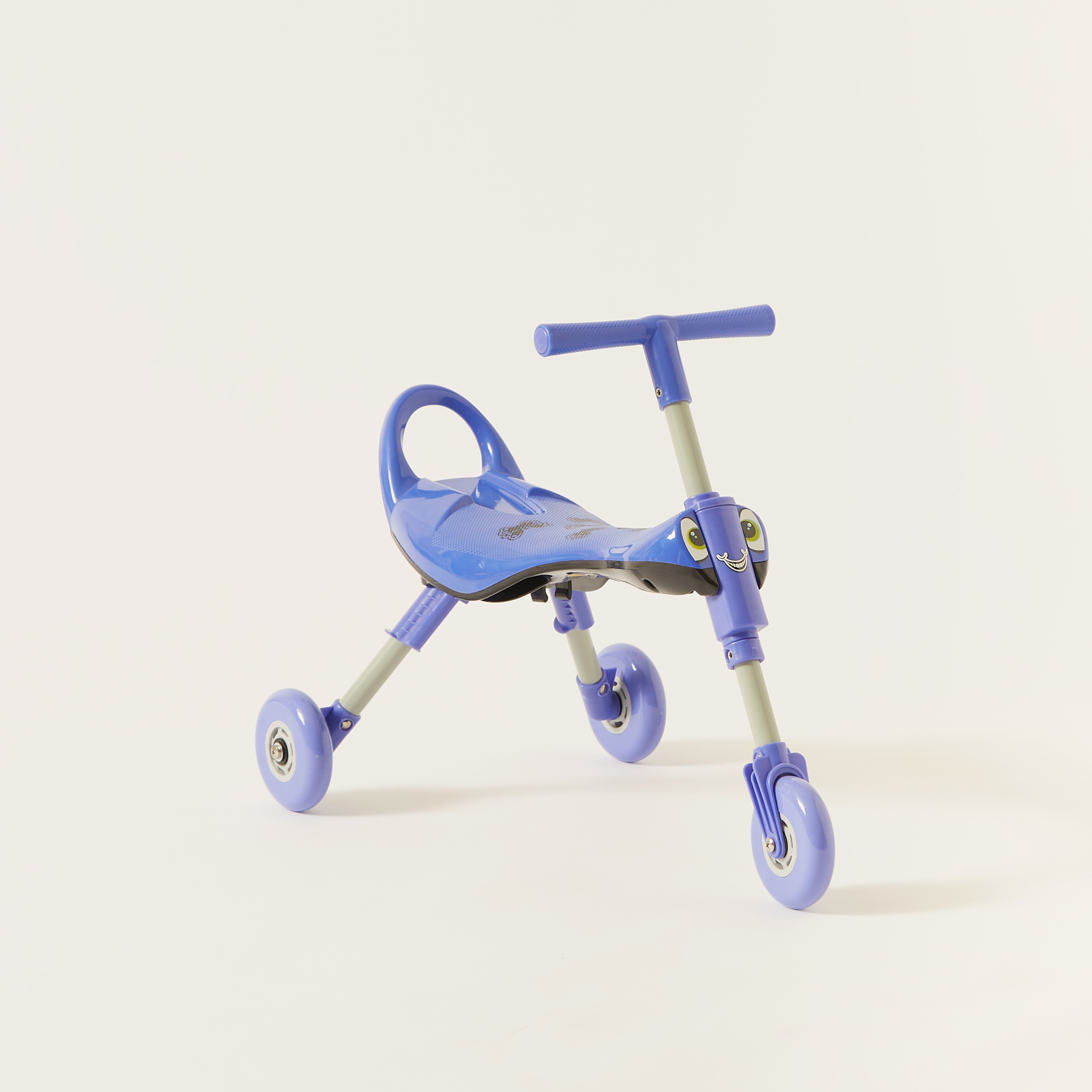 Juniors Folding Tricycle-toys-outdoor-bikesandrideons-trikes-image-2