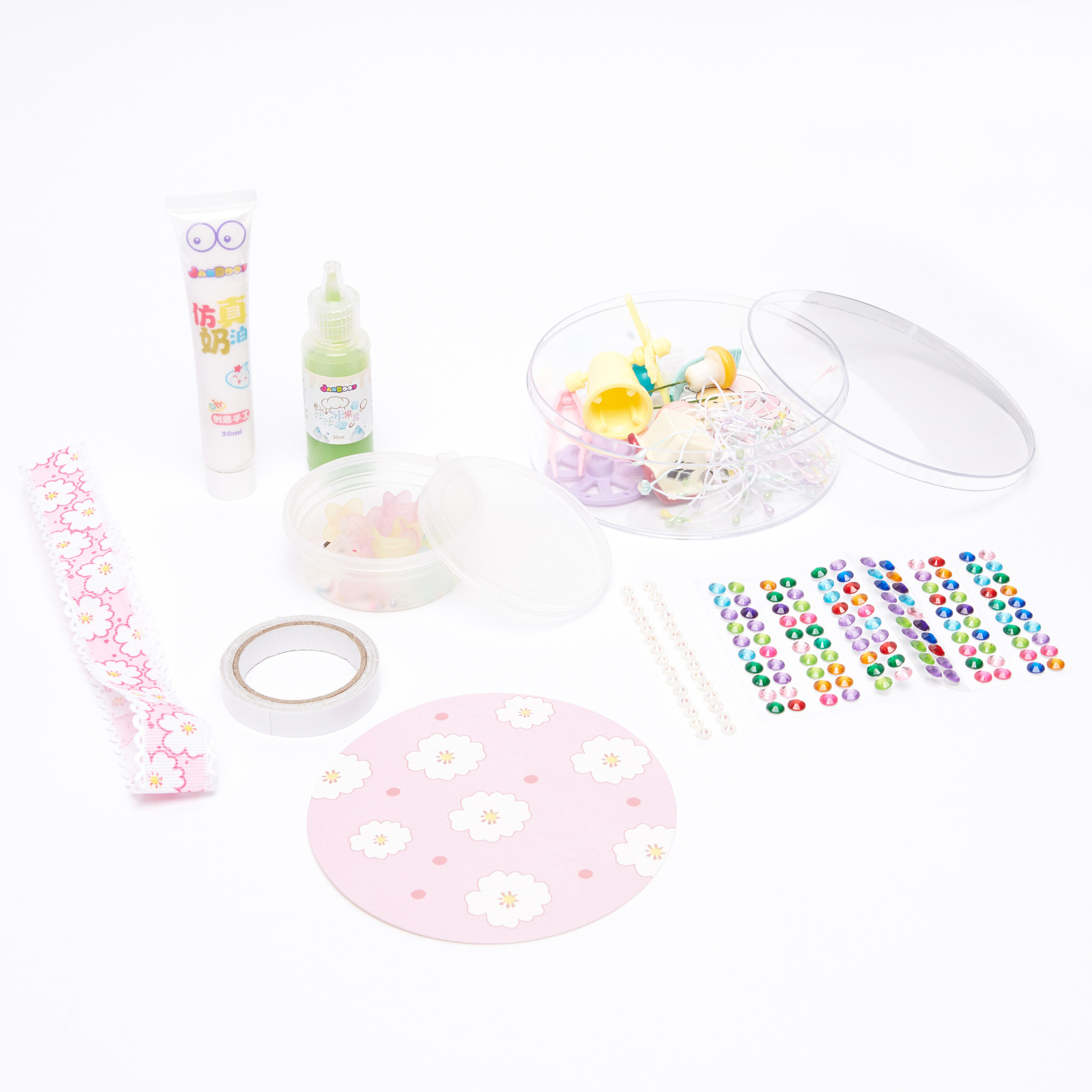 Creative DIY Gift Box-school-artsandcrafts-image-1
