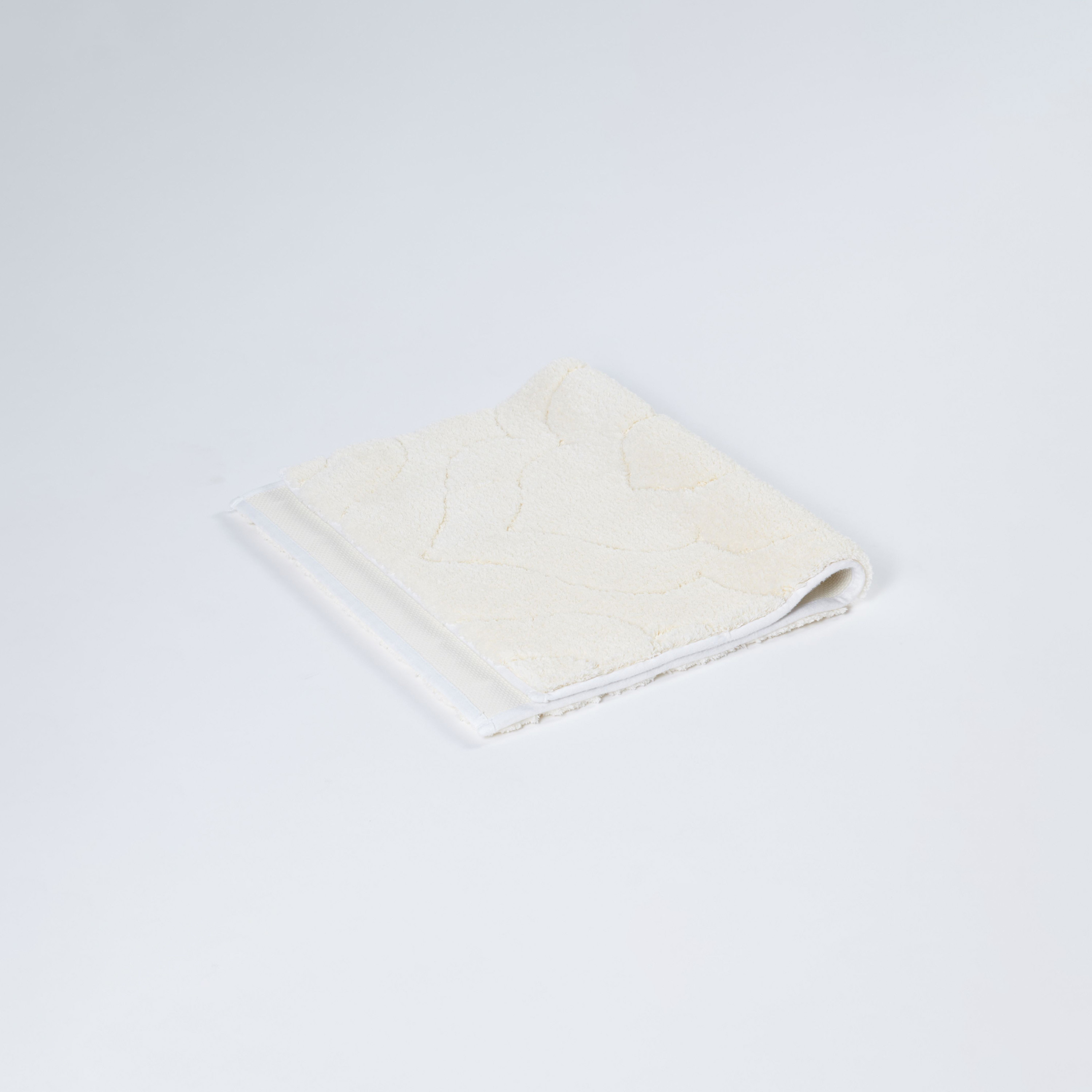 Textured Bathmat - 50x80 cms-household-bathandlaundry-bathlinen-bathmatsandtubmats-image-3