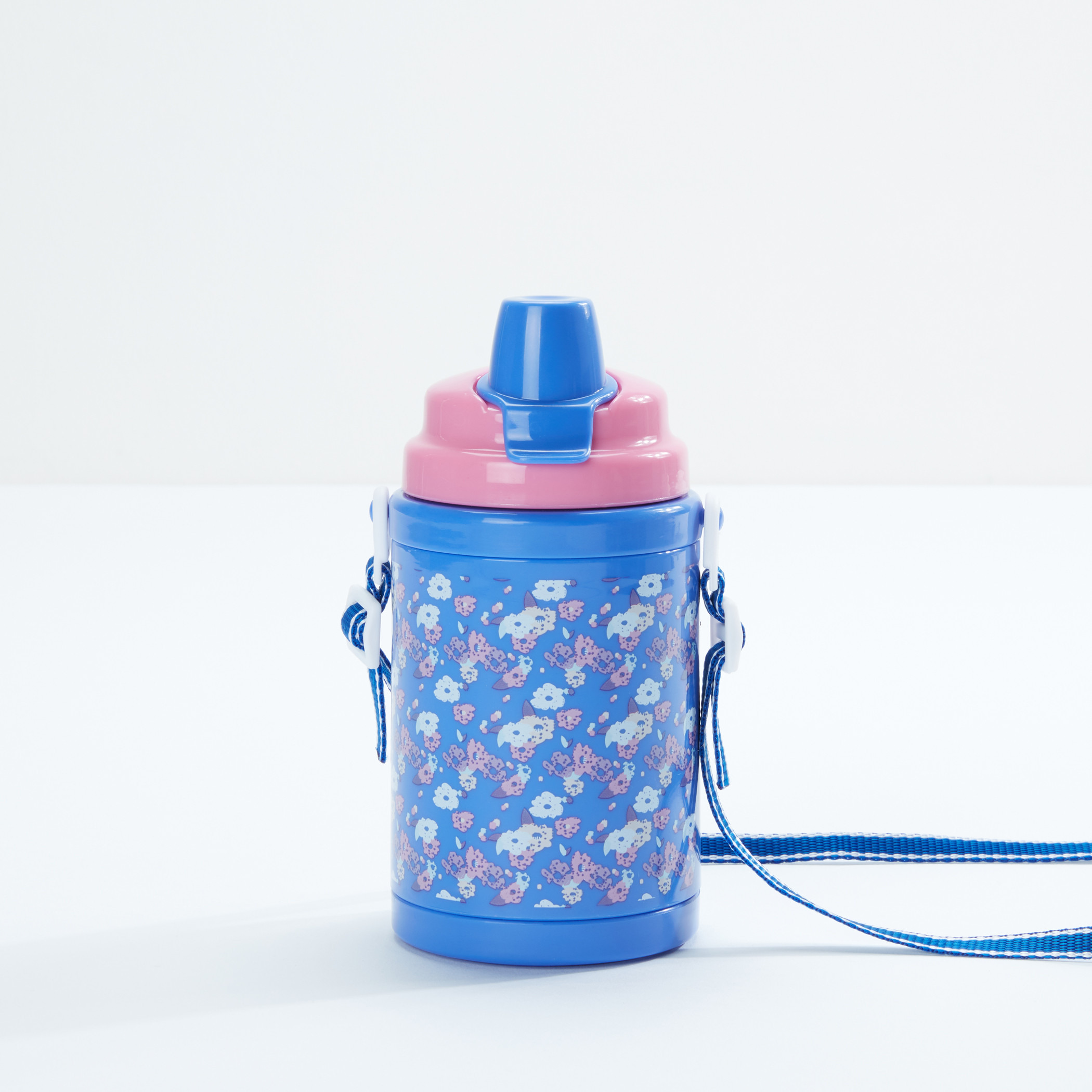 Children's water best sale bottle with strap