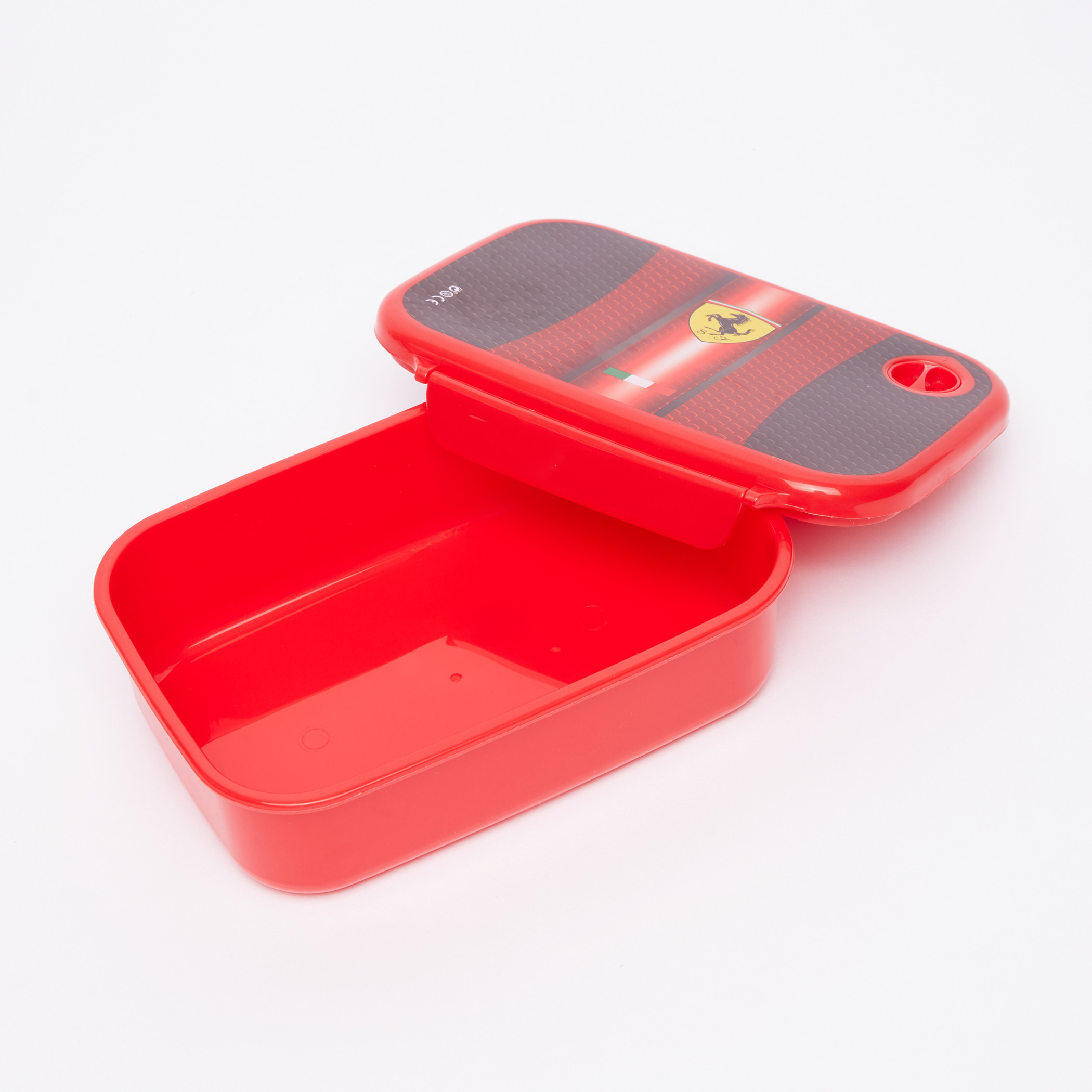 صندوق غداء بمشبك إغلاق وطبعات فيراري-school-lunchessentials-lunchboxes-image-3