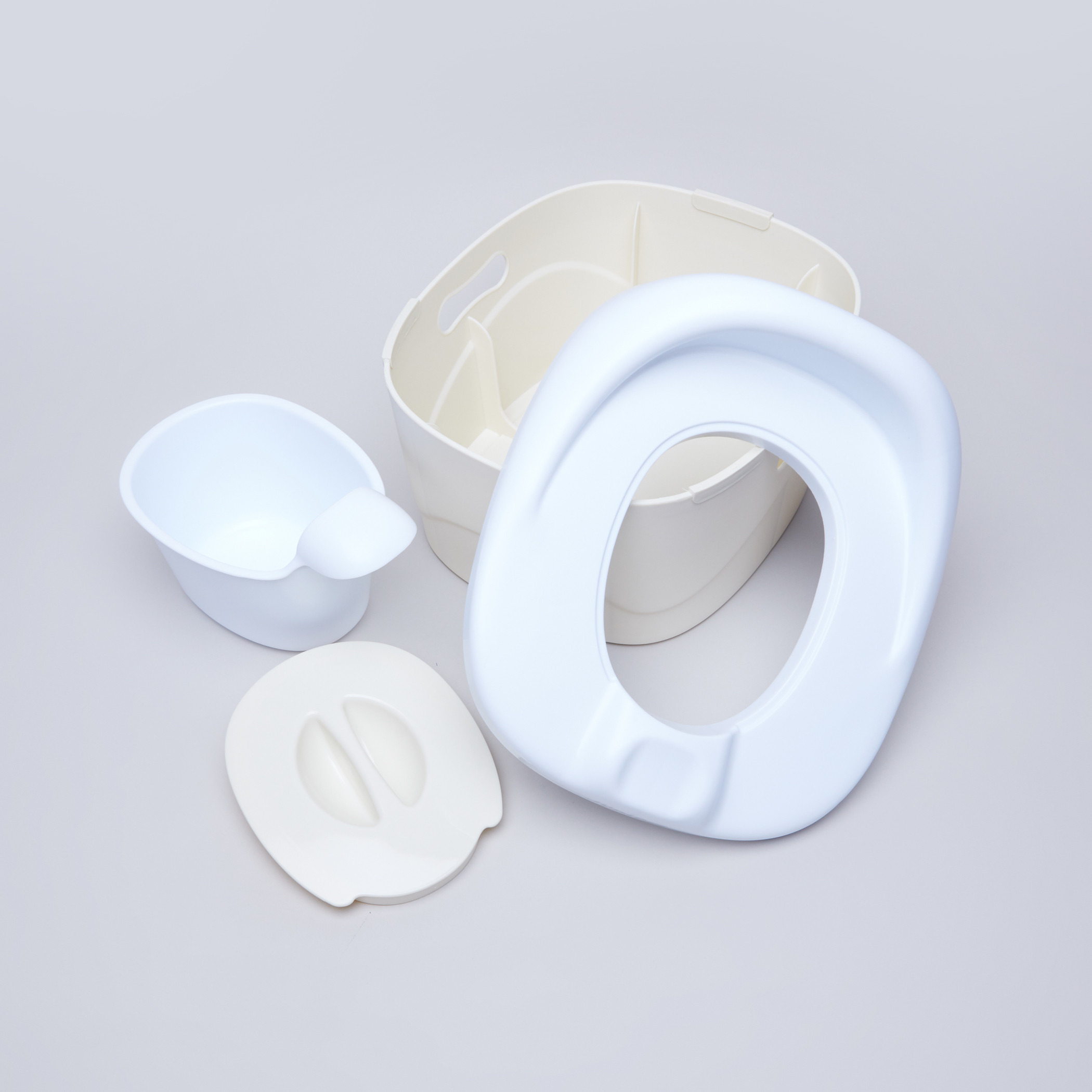 نونية اطفال قابلة للطي 3in1 من جونيورز-baby-diapering-pottytraining-image-3