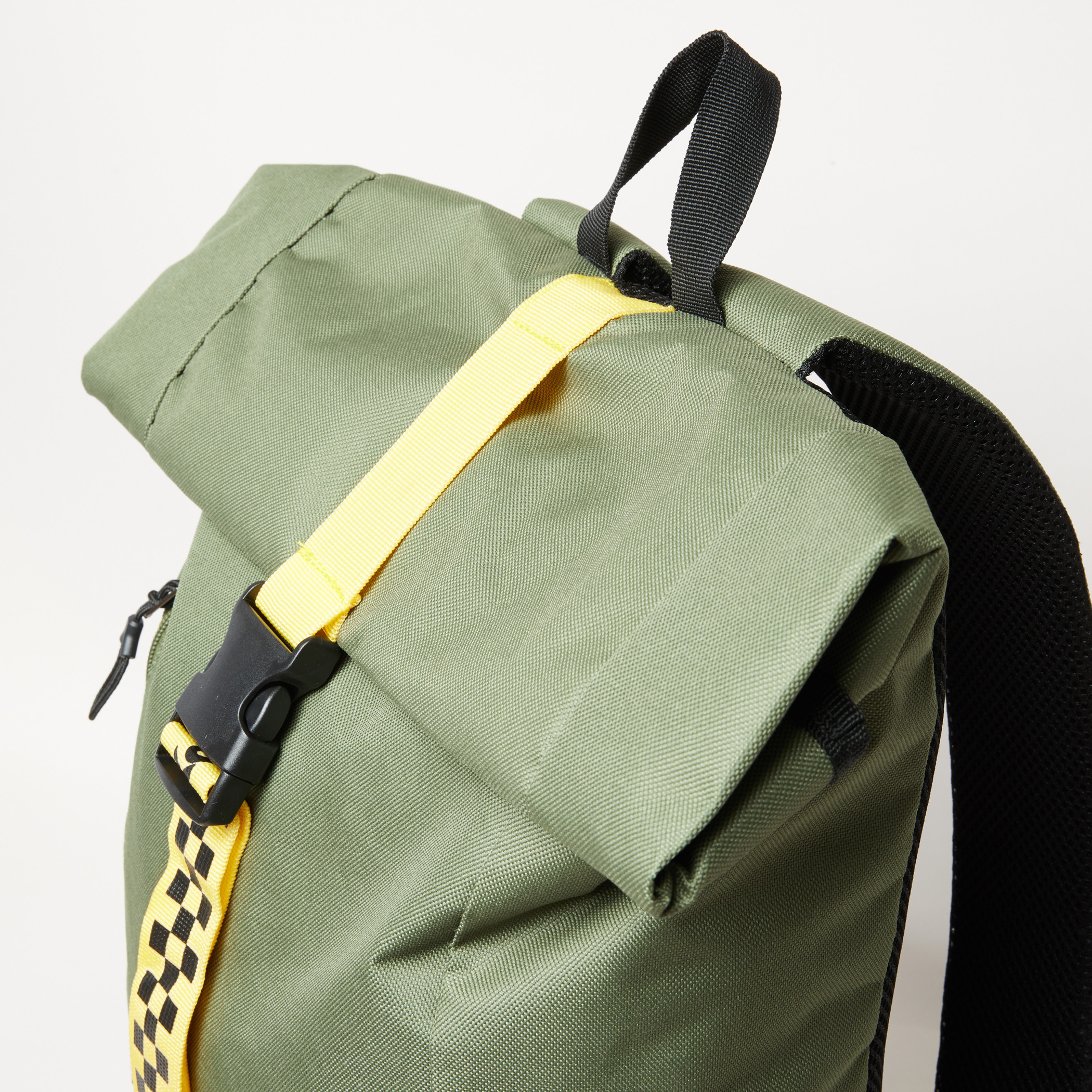 KangaROOS Textured Backpack with Buckle Closure-men-bags-image-5