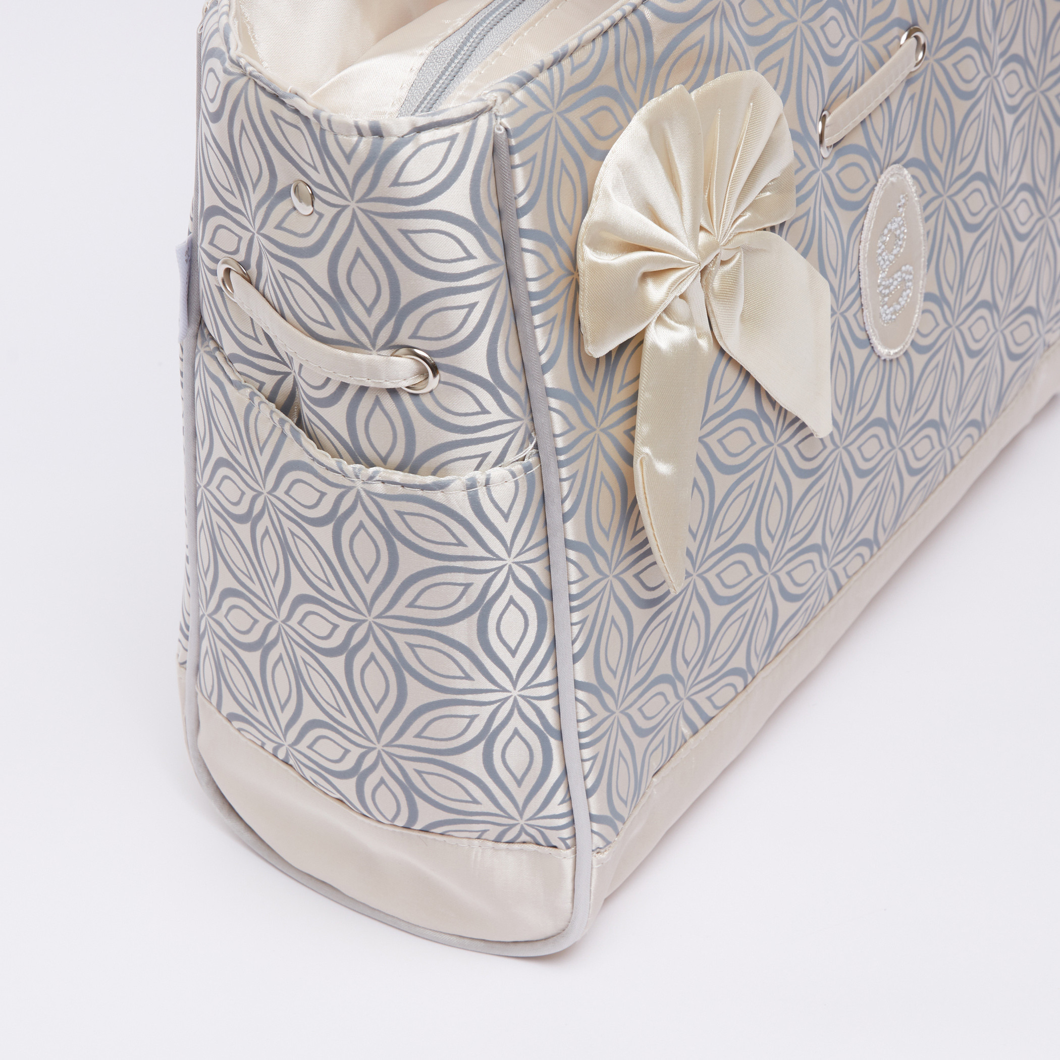 Giggles Printed Diaper Bag with Zip Closure-baby-gear-diaperbags-image-5
