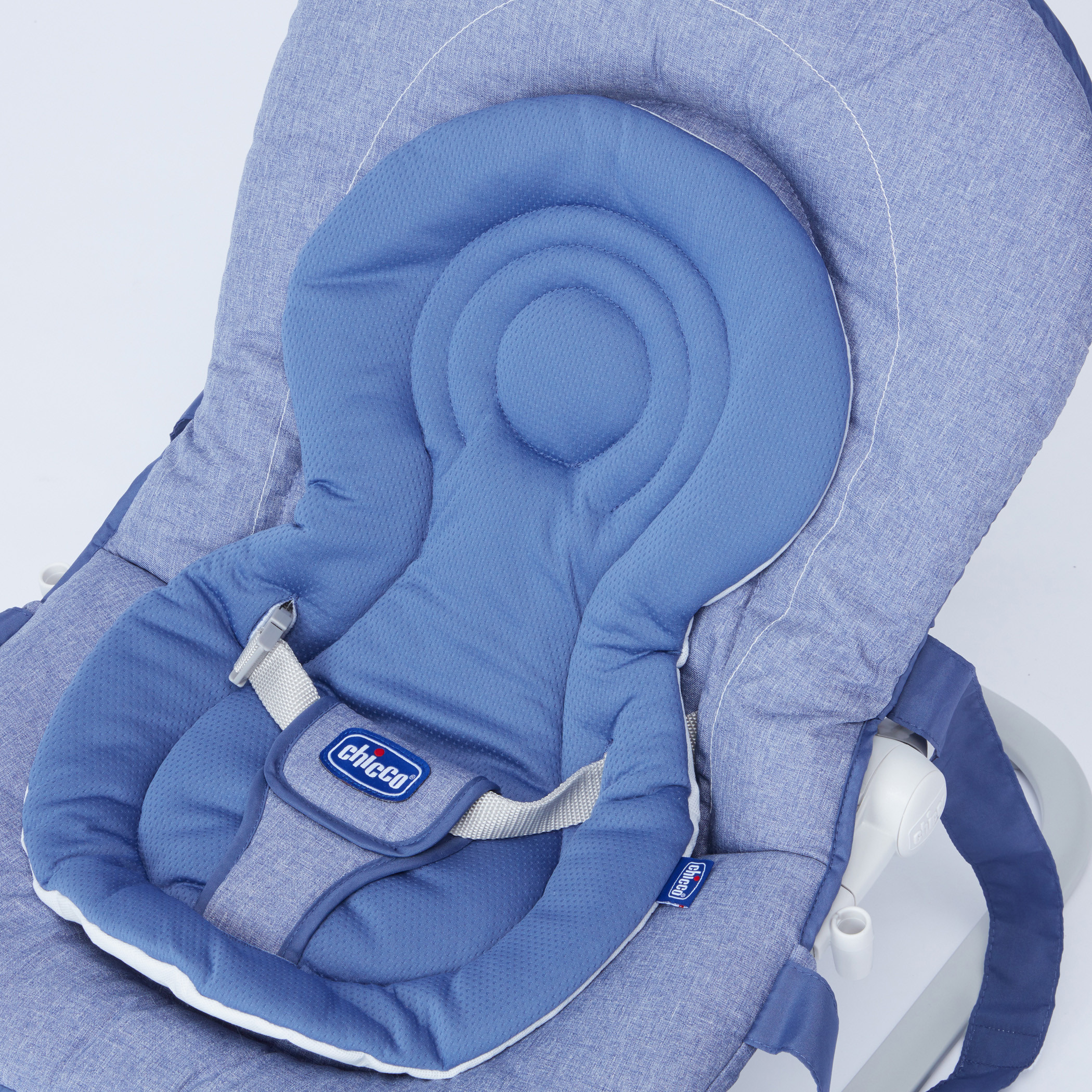 Chicco Hoopla Foldable Baby Rocker cum Chair-baby-infantactivity-rockers-image-3