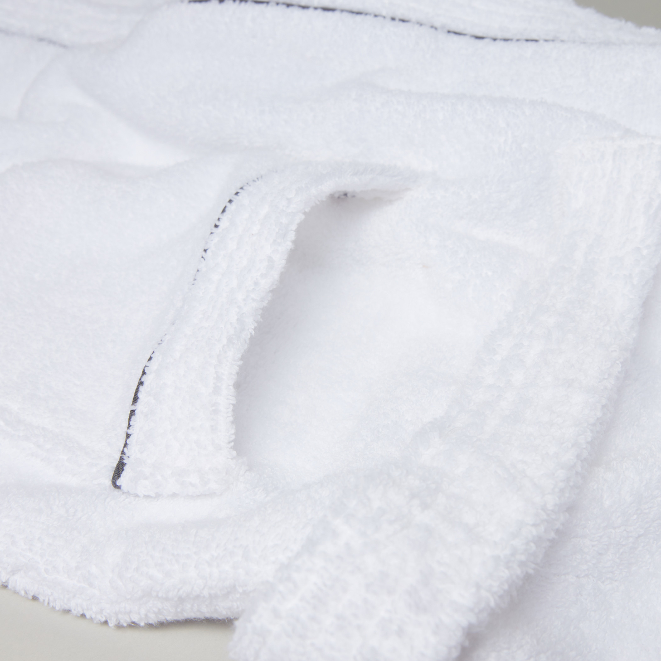 Plush Kimono Bathrobe with Piping Detail and Tie Up Belt-household-bathandlaundry-bathlinen-bathrobesandslippers-bathrobes-image-4