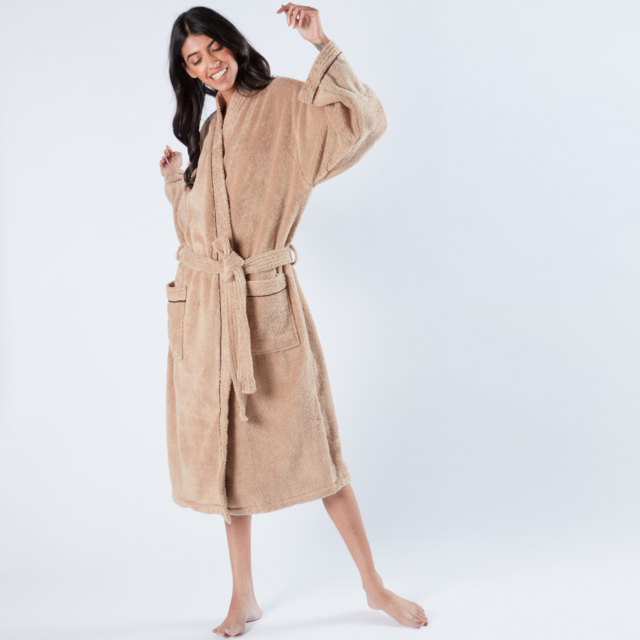 Textured Kimono Bathrobe with Tie Up and Pocket Detail-household-bathandlaundry-bathlinen-bathrobesandslippers-bathrobes-image-1