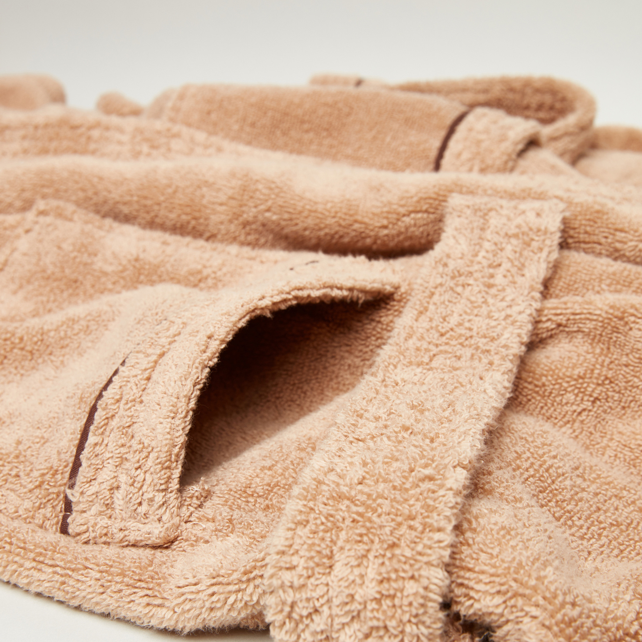 Textured Kimono Bathrobe with Piping Detail and Tie Up Belt-household-bathandlaundry-bathlinen-bathrobesandslippers-bathrobes-image-4