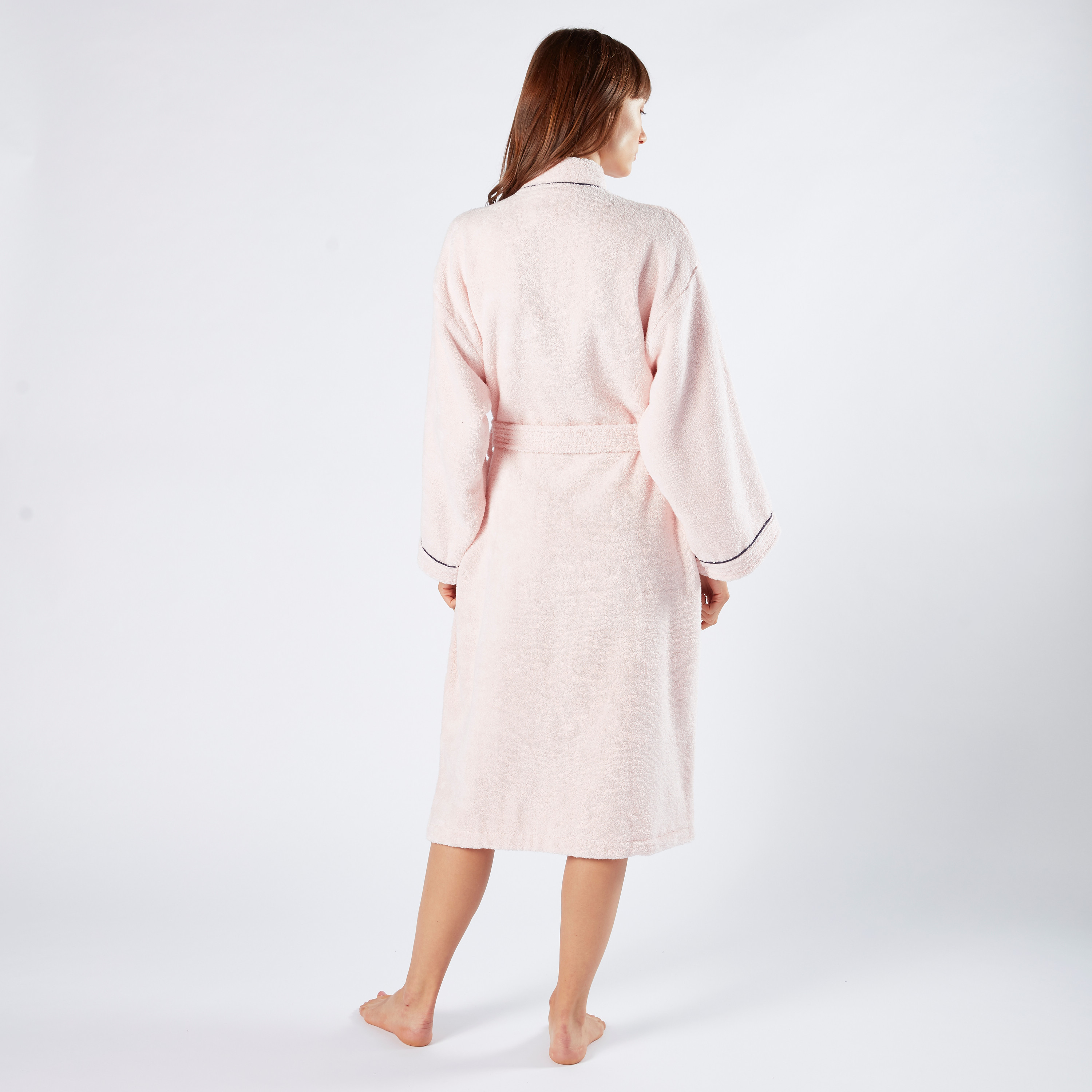روب حمّام كومينو مع خيوط بارزة من سيرين - مقاس أس-household-bathandlaundry-bathlinen-bathrobesandslippers-bathrobes-image-2